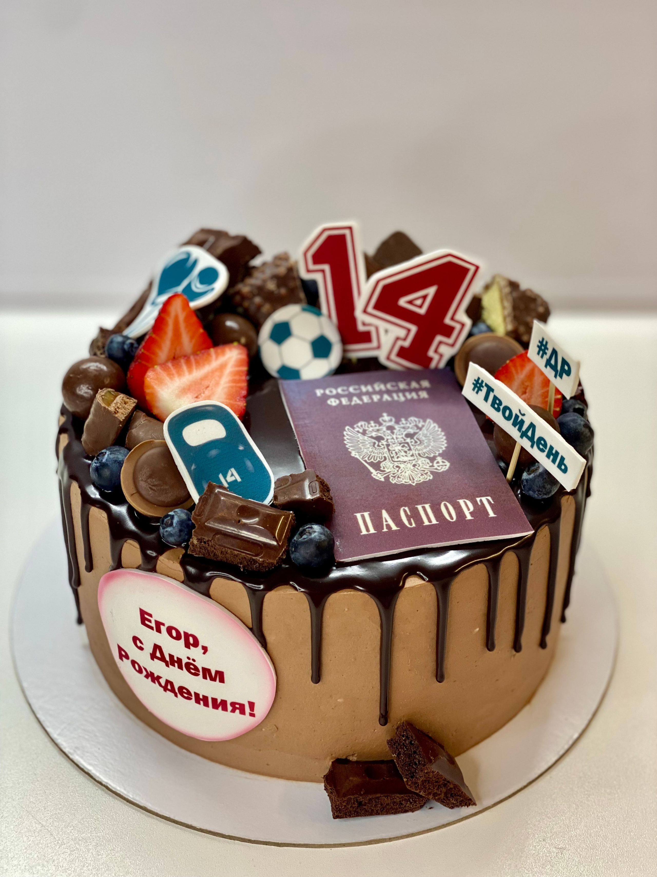 Торты. Katyasugarsugar капкейки, зефир, торты Москва