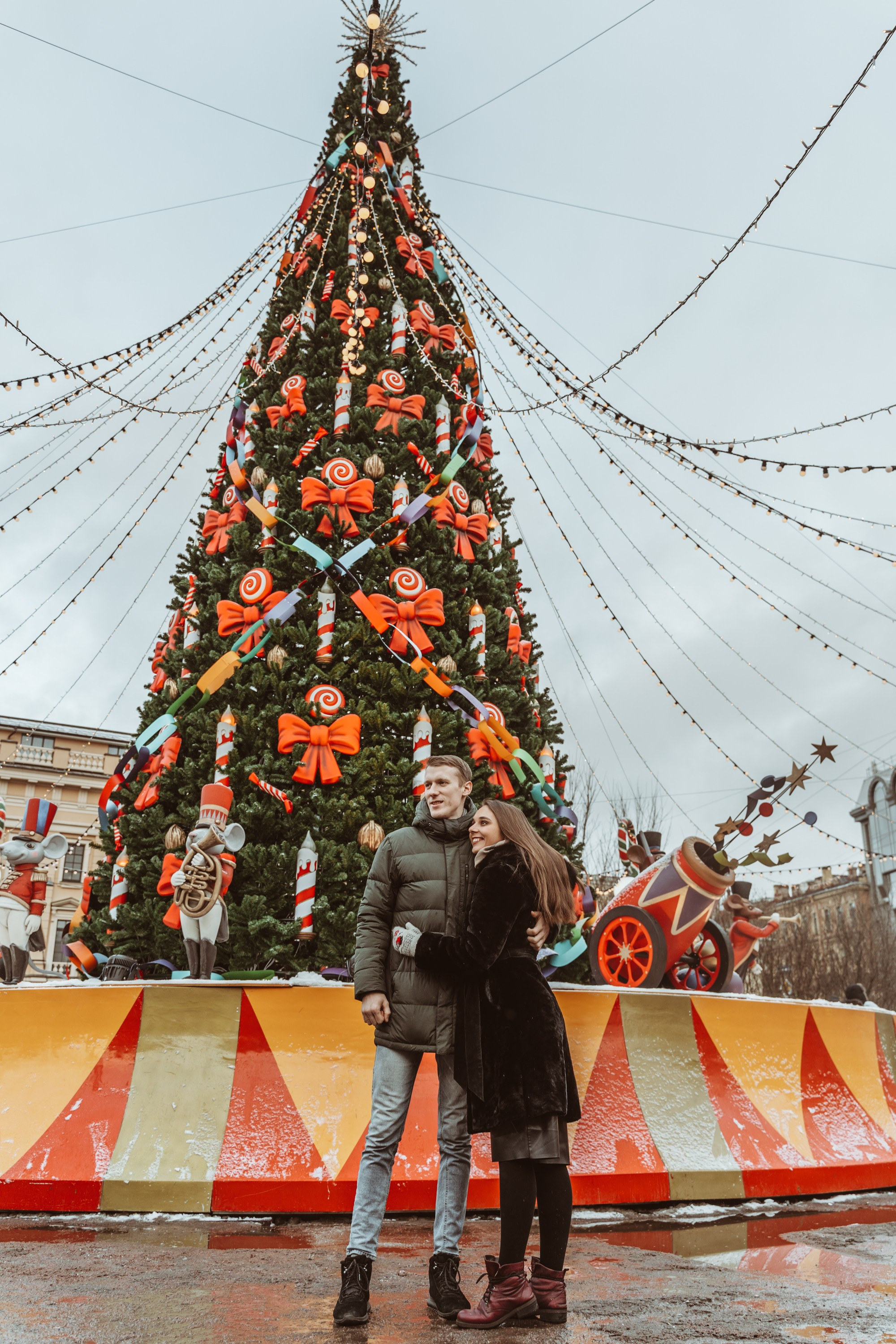 Лав стори фотограф Санкт-Петербург. Свадебный, семейный, портретный, репортажный фотограф в Санкт-Петербурге