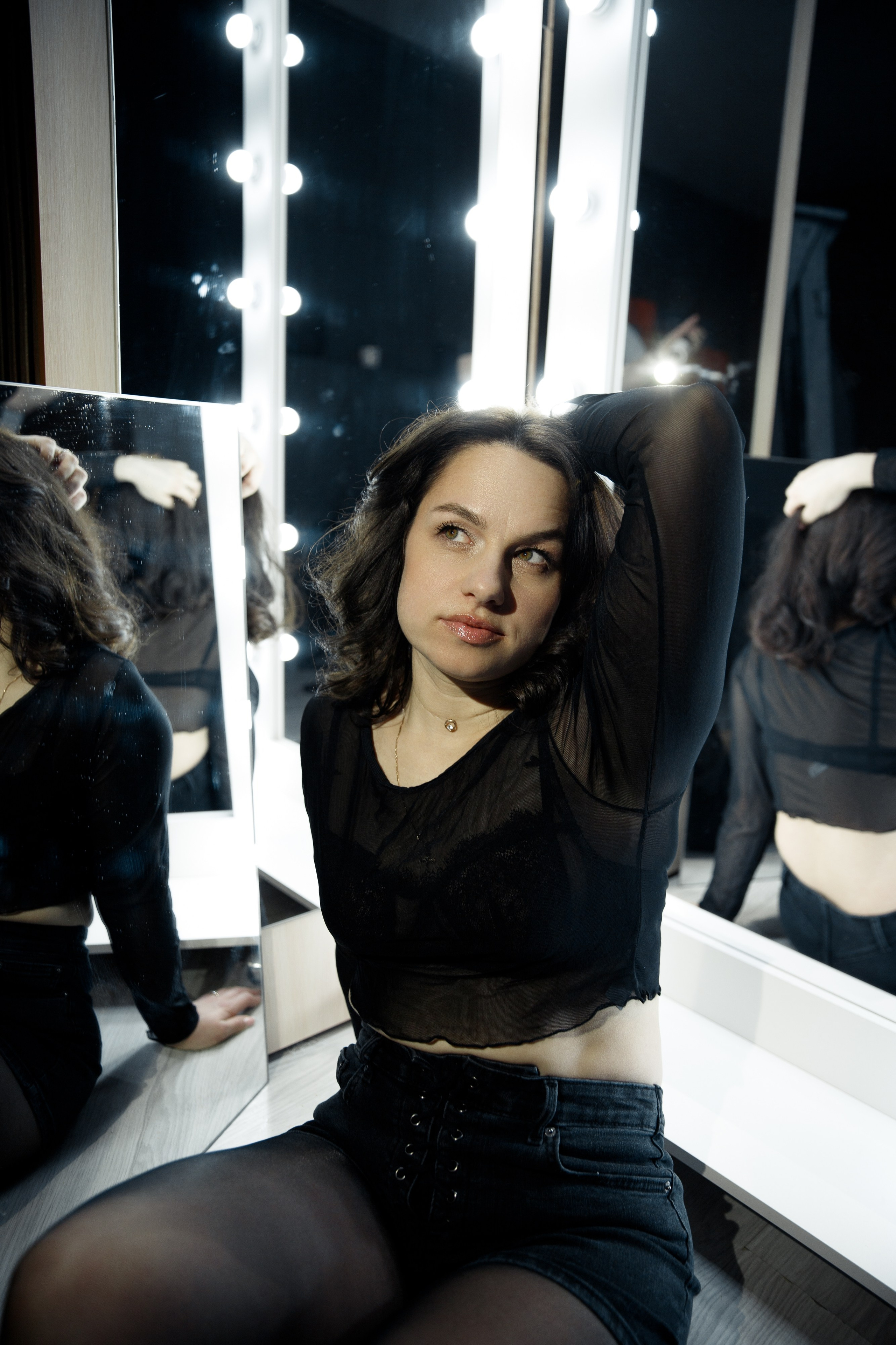 Татьяна с зеркалами