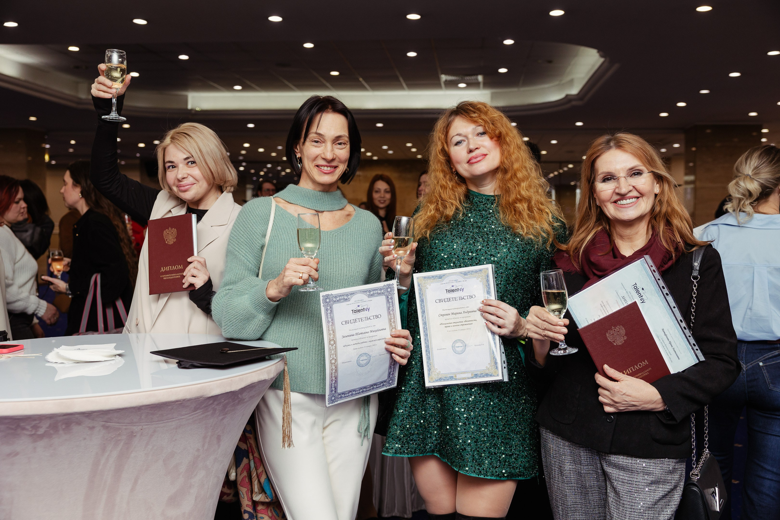 Talentsy выпускной. Портретный и репортажный фотограф в Москве Олеся Лисарк