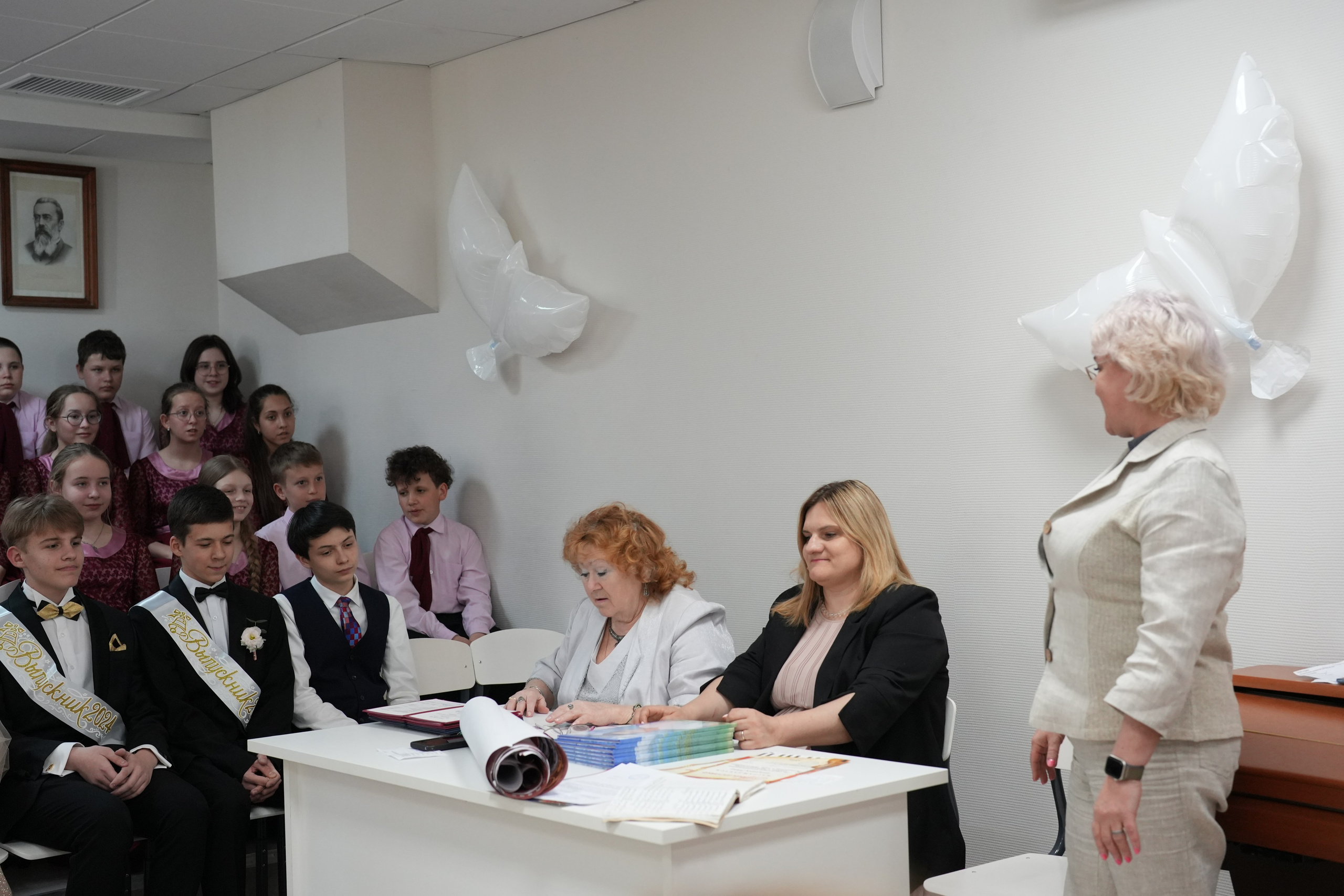 Выпускной в музыкально-хоровой школе г. Москвы № 106. Семейный и детский фотограф в Москве Оксана Чибизова