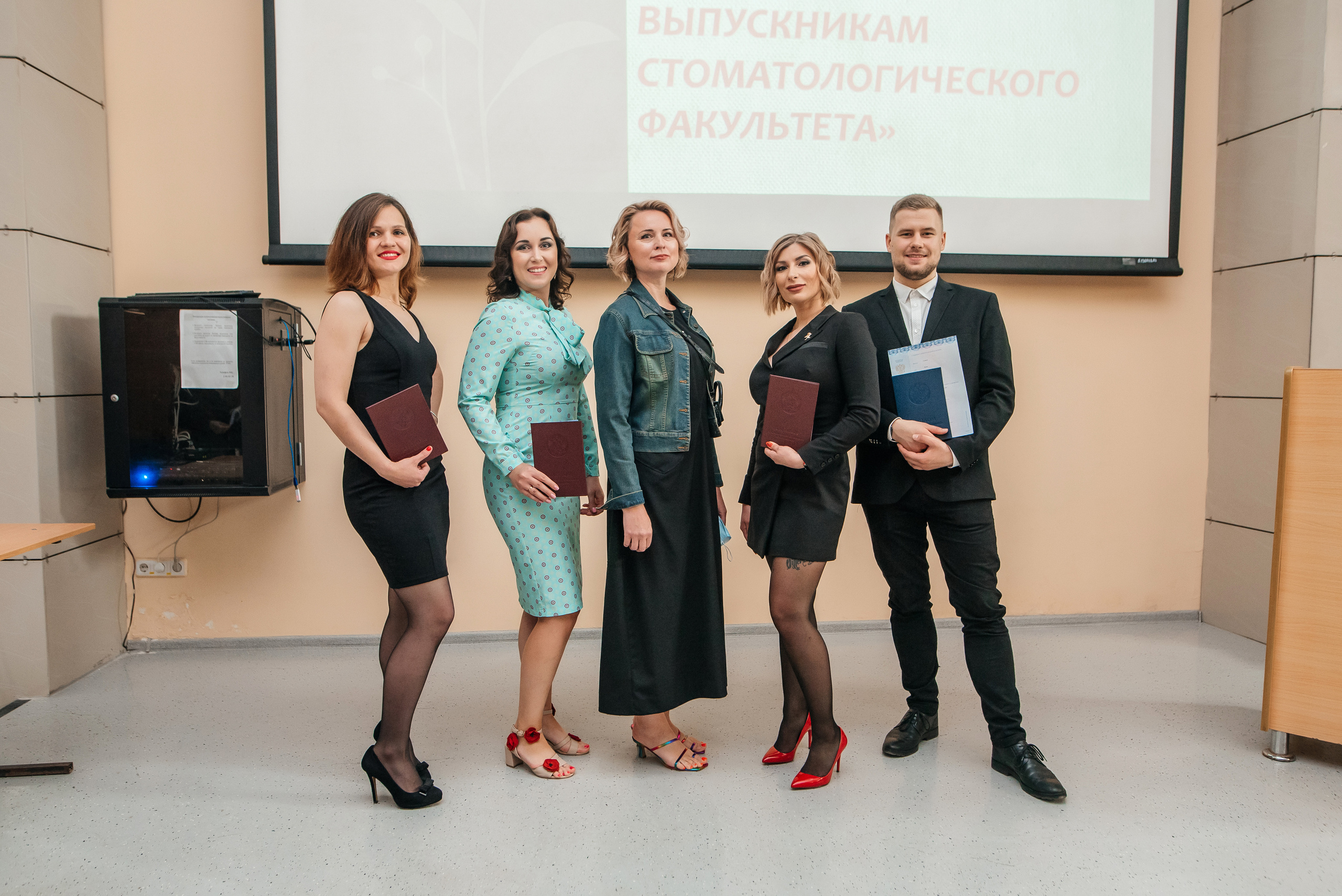 Выпускной в Медуниверситете. Свадебный фотограф Елена Рякина