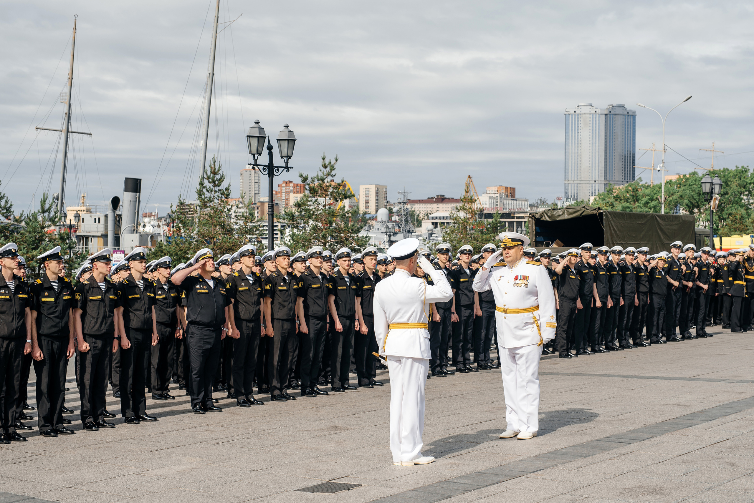 Выпускной ДВИМУ. Свадебный фотограф Елена Рякина