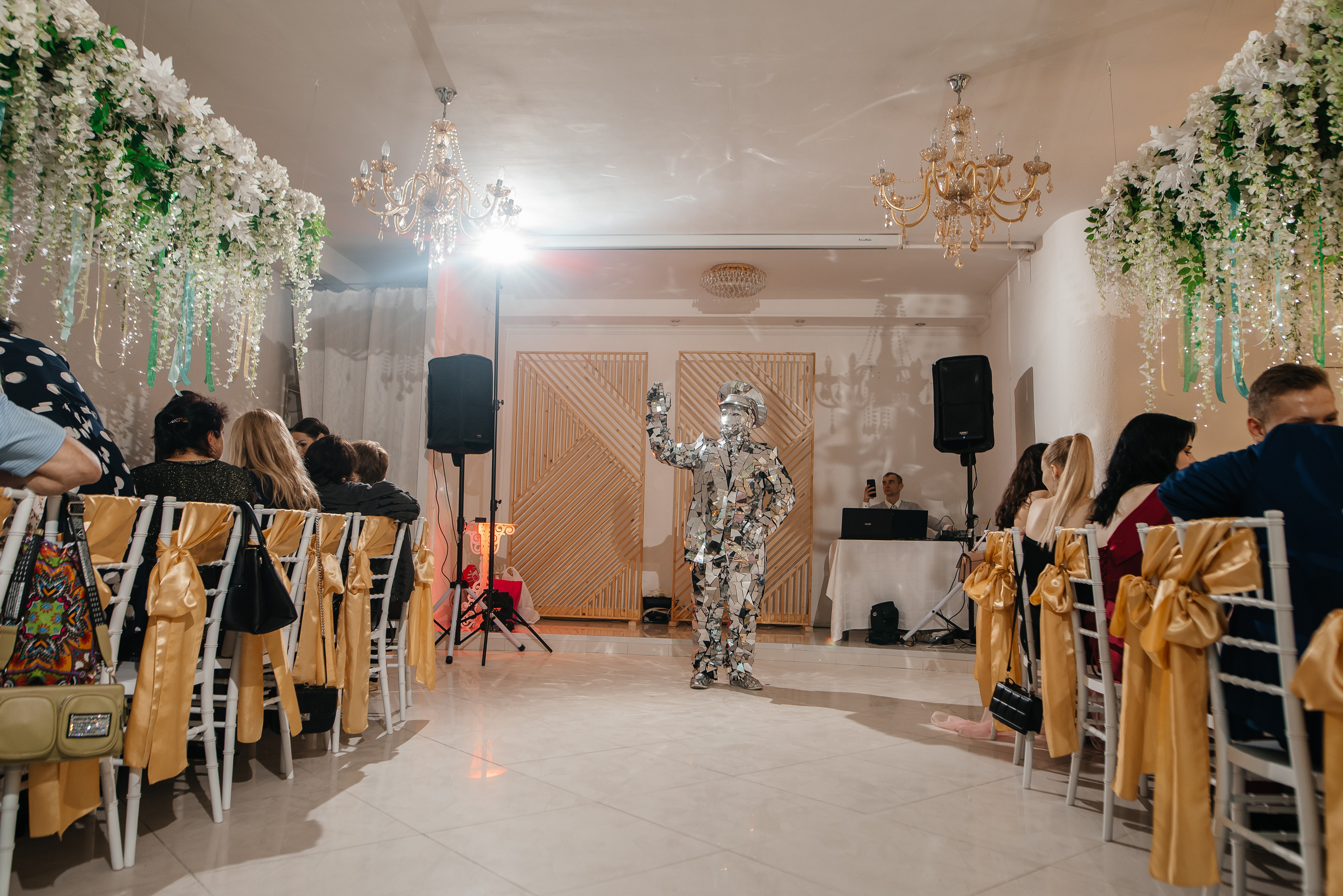 Выпускной Школа 82. Свадебный фотограф Елена Рякина