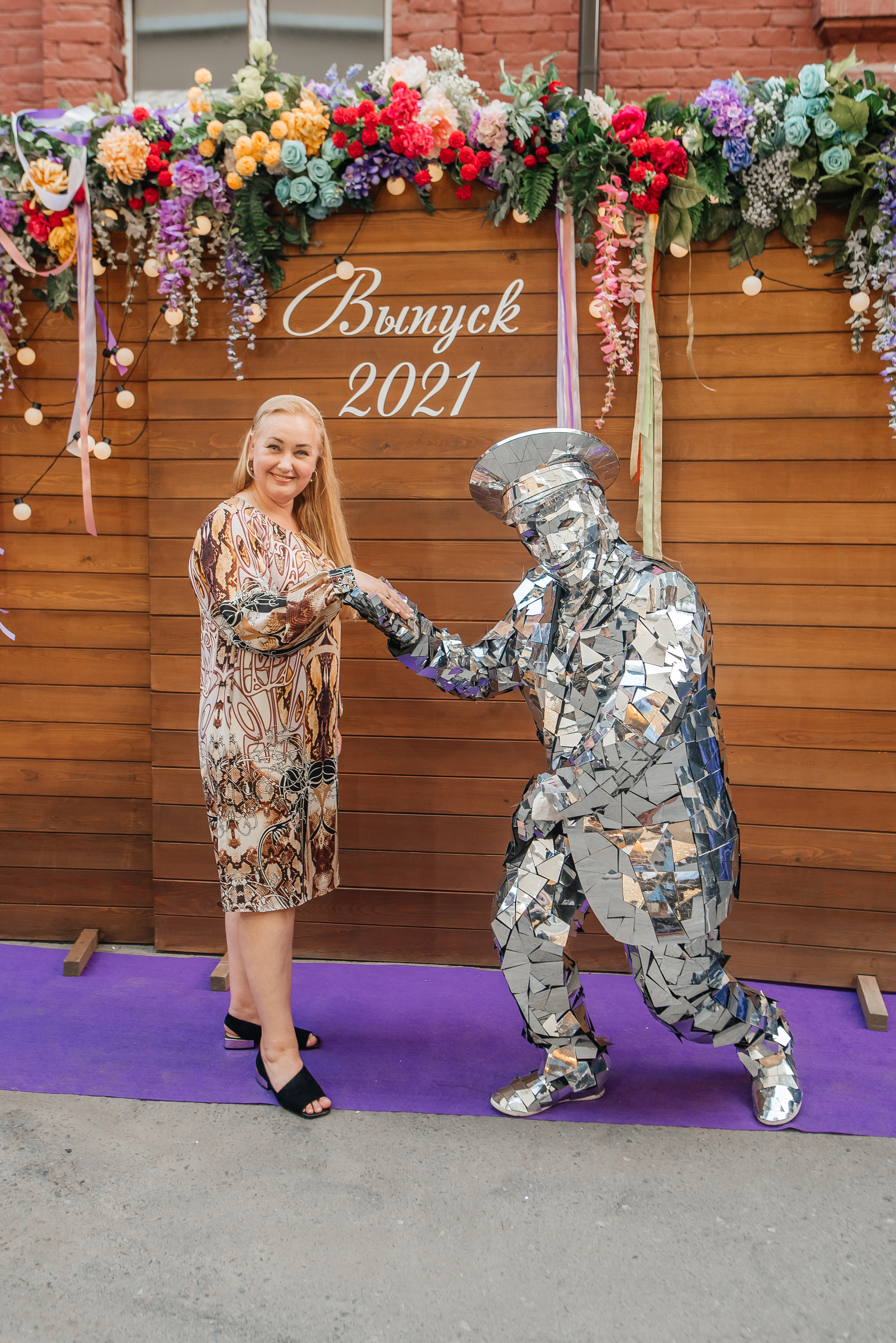 Выпускной Школа 82. Свадебный фотограф Елена Рякина