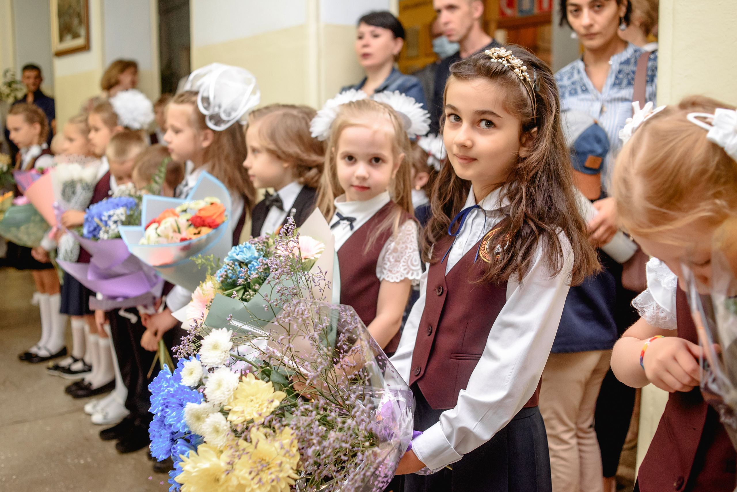 1 сентября Школа 57. Свадебный фотограф Елена Рякина