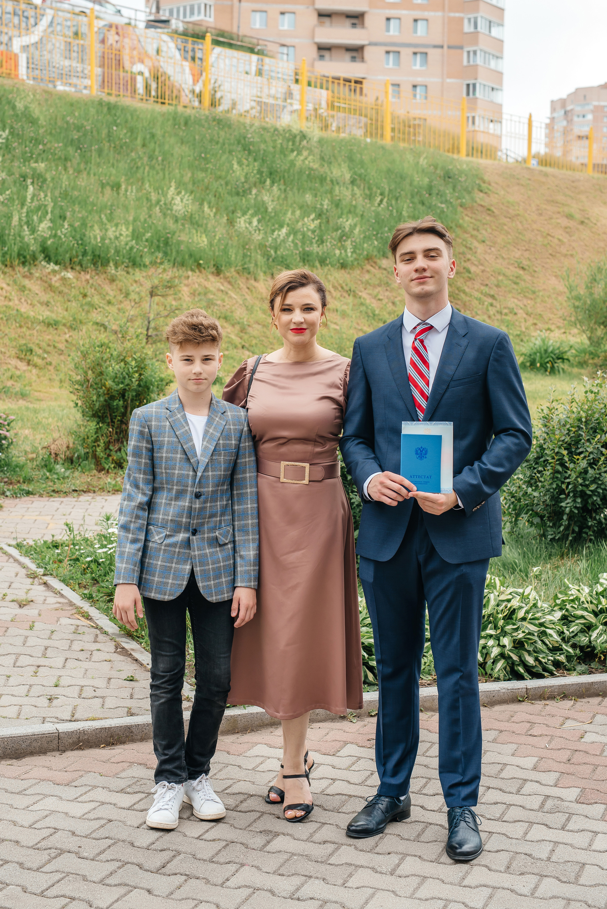 Выпускной Школа 82. Свадебный фотограф Елена Рякина