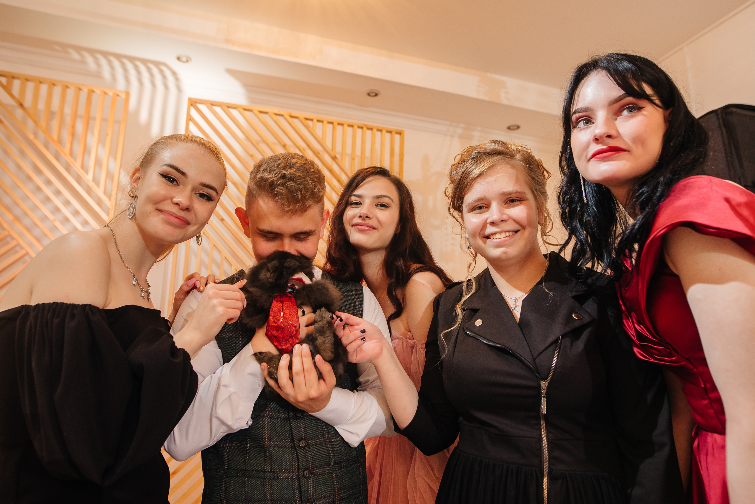 Выпускной Школа 82. Свадебный фотограф Елена Рякина