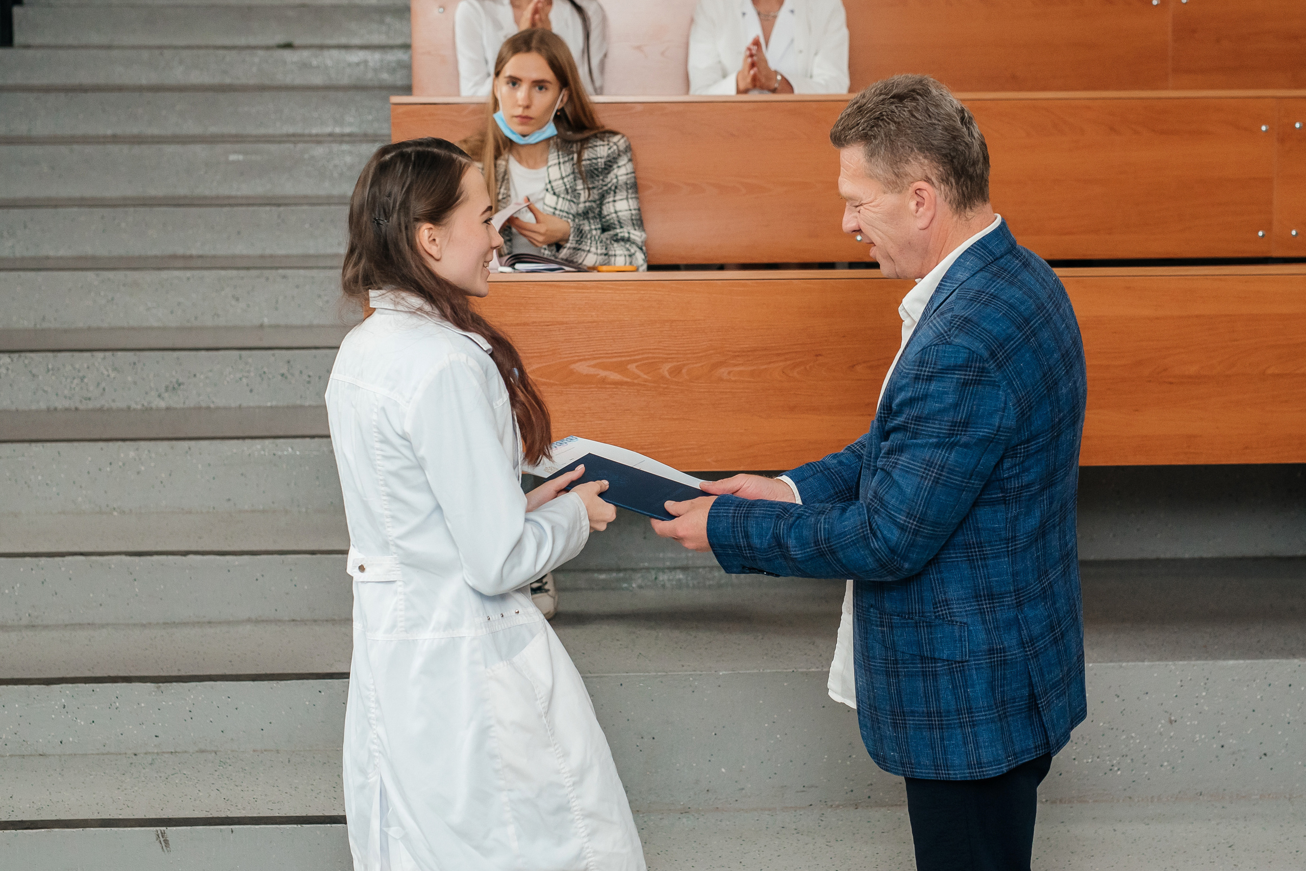 Выпускной в Медуниверситете. Свадебный фотограф Елена Рякина