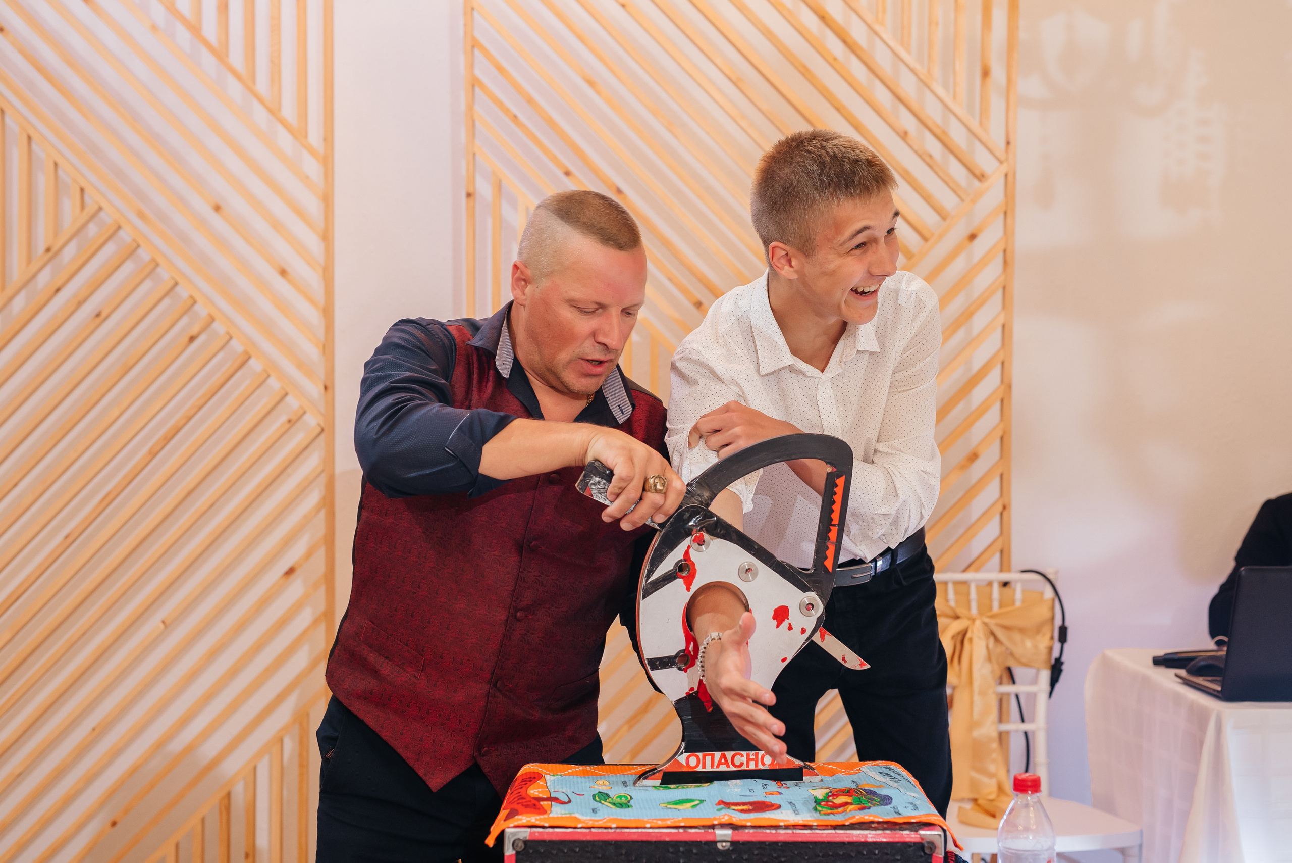 Выпускной Школа 82. Свадебный фотограф Елена Рякина