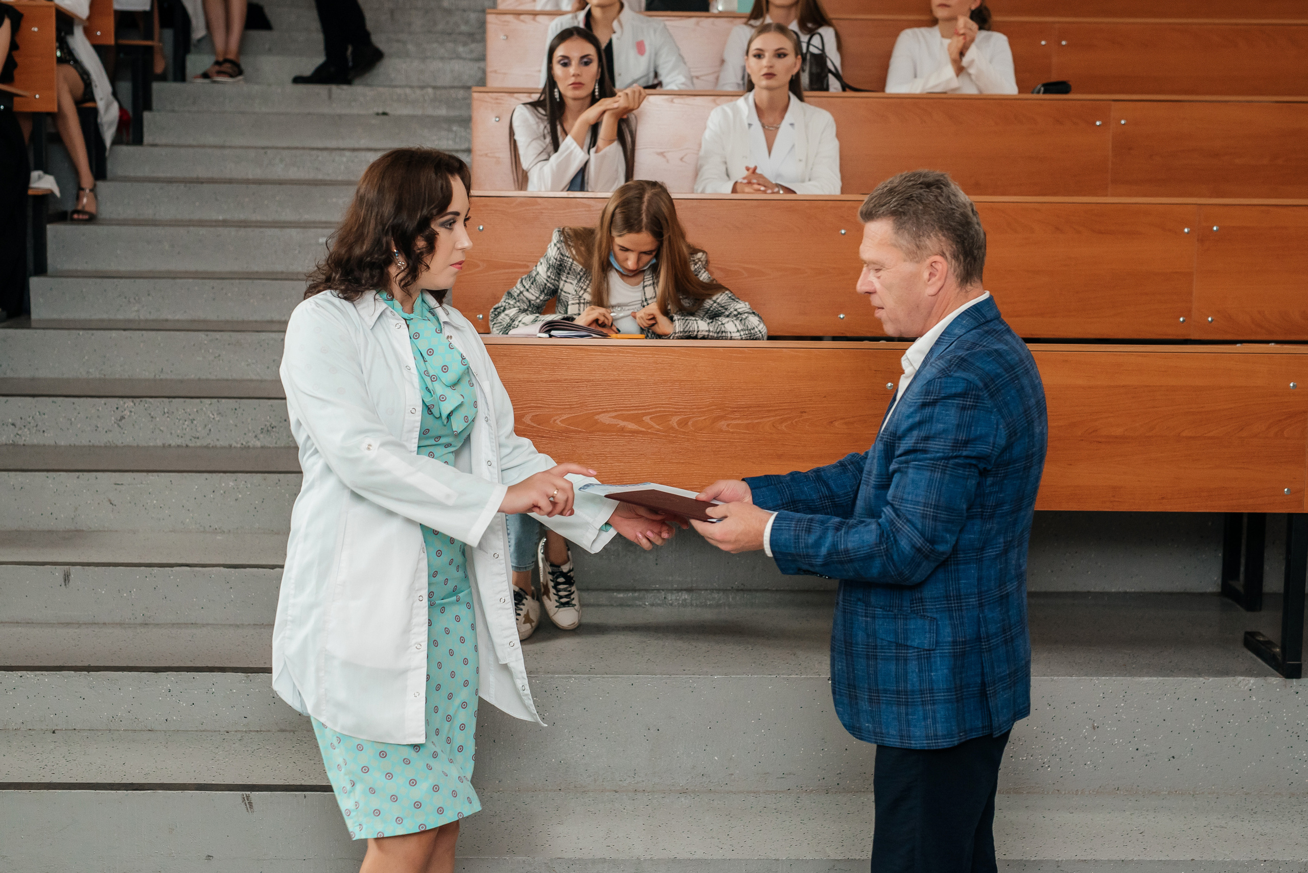 Выпускной в Медуниверситете. Свадебный фотограф Елена Рякина