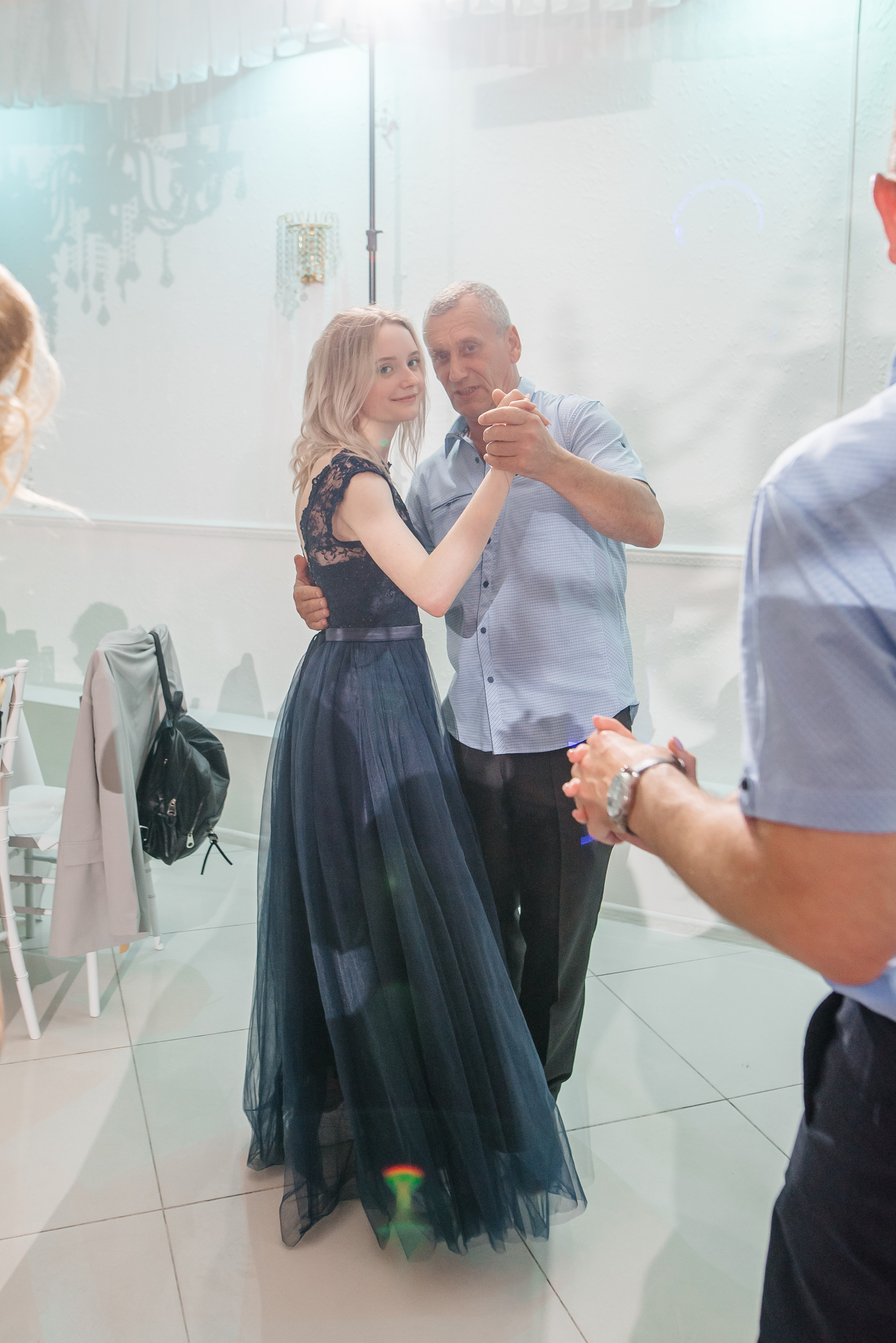 Выпускной Школа 82. Свадебный фотограф Елена Рякина