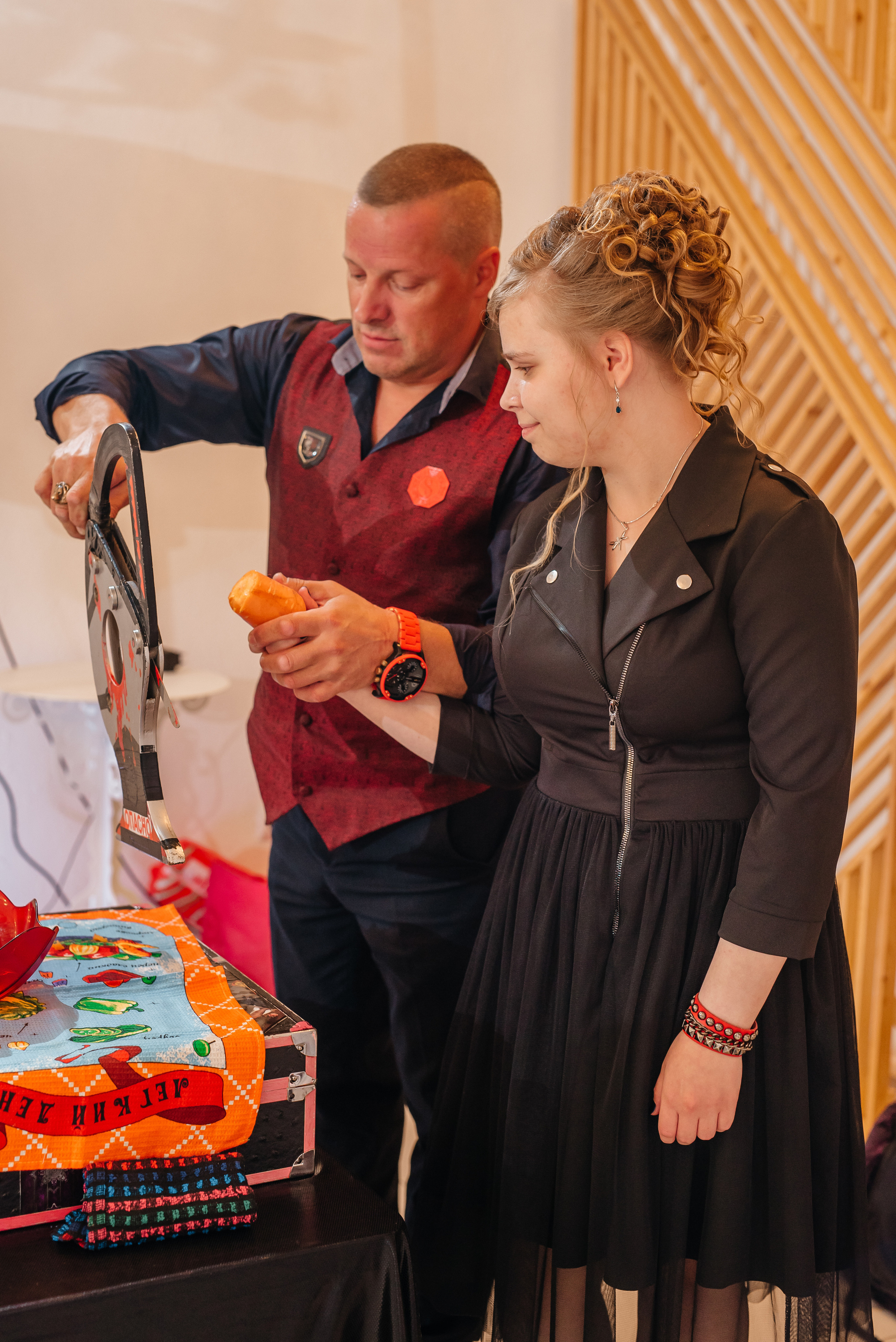 Выпускной Школа 82. Свадебный фотограф Елена Рякина