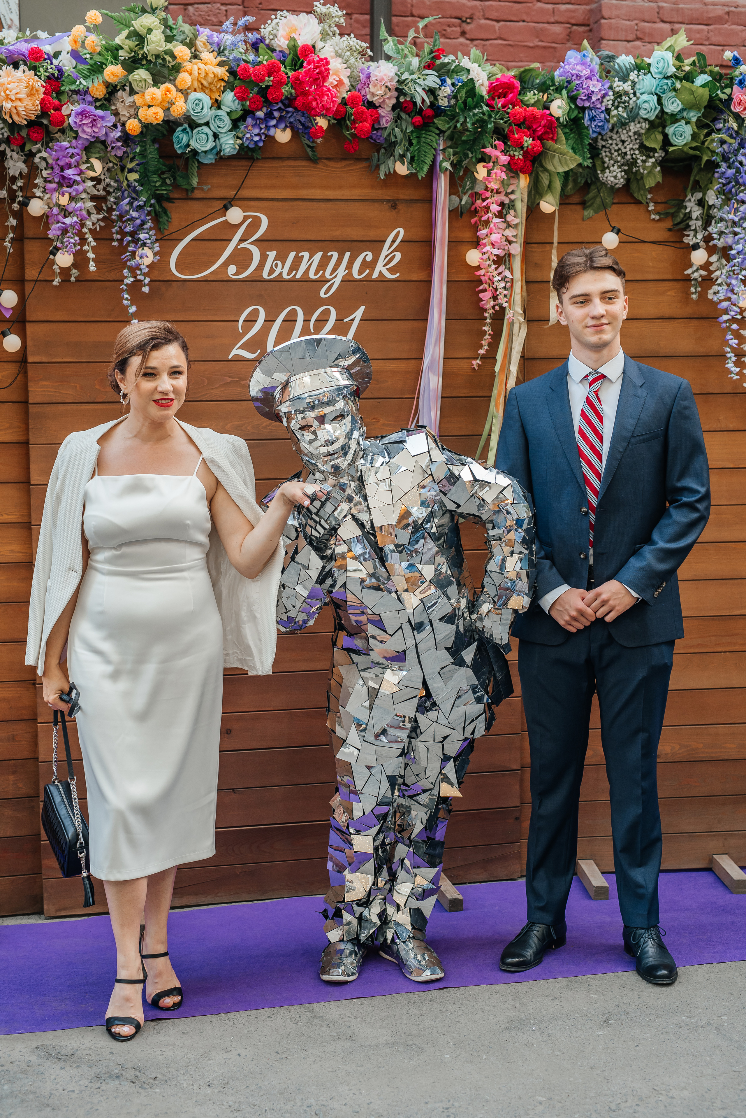 Выпускной Школа 82. Свадебный фотограф Елена Рякина