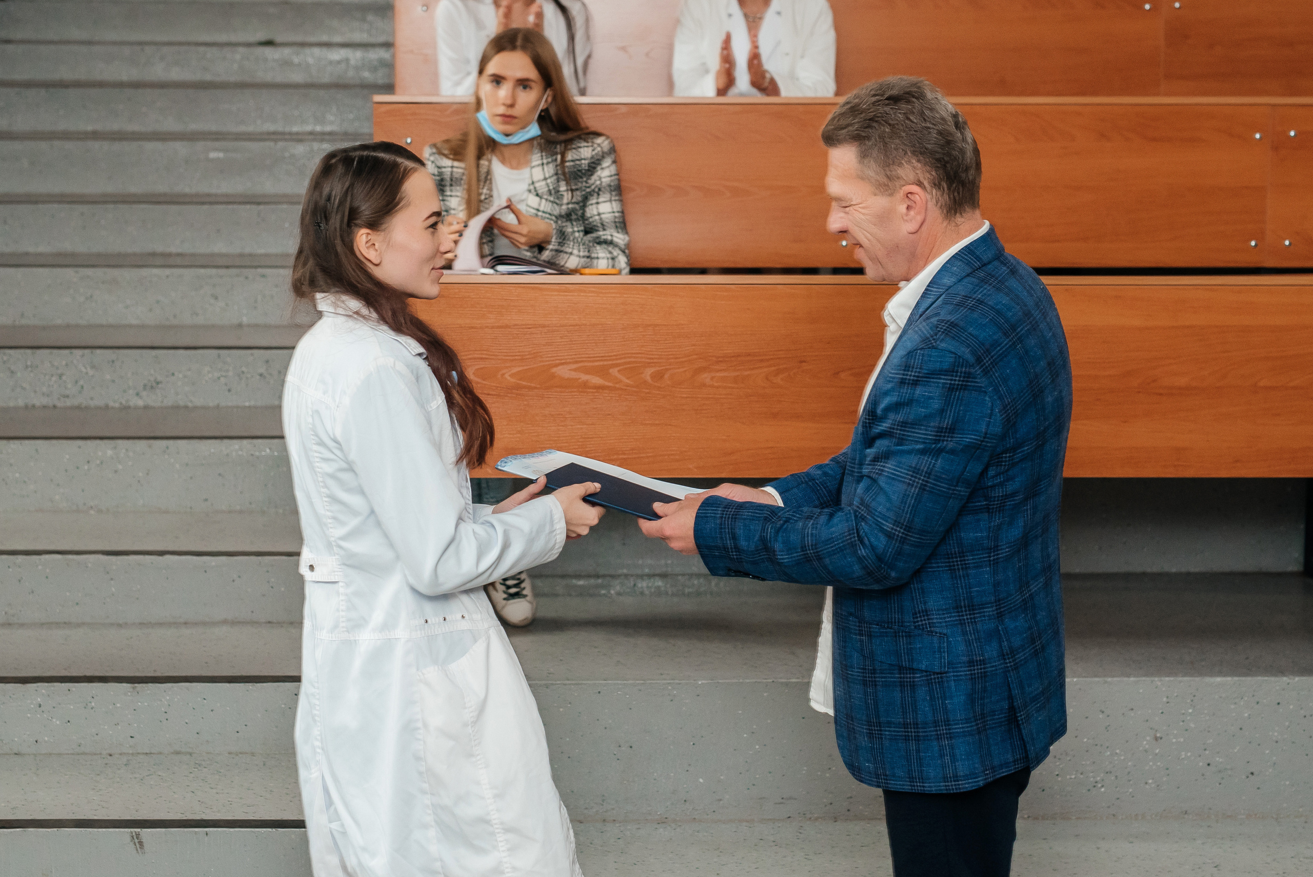 Выпускной в Медуниверситете. Свадебный фотограф Елена Рякина