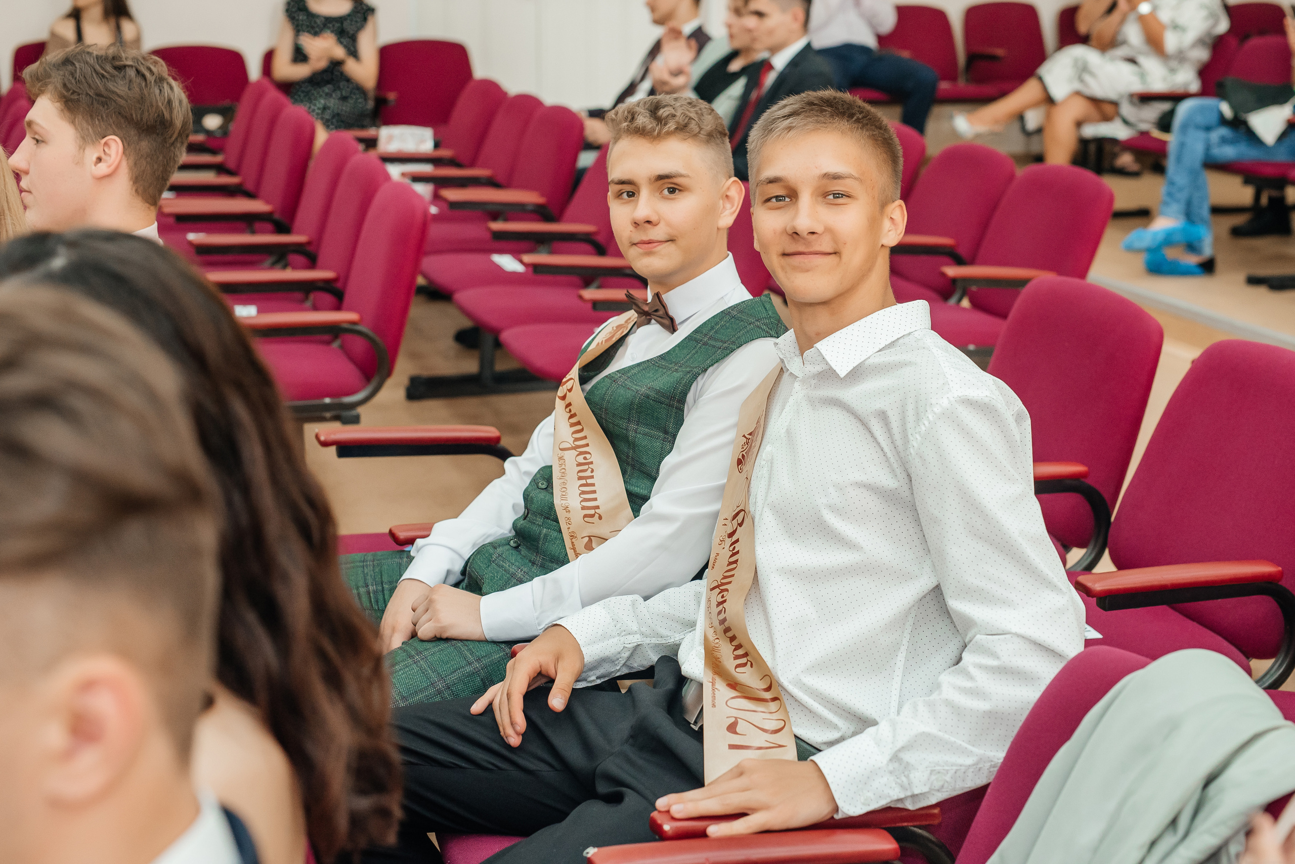 Выпускной Школа 82. Свадебный фотограф Елена Рякина