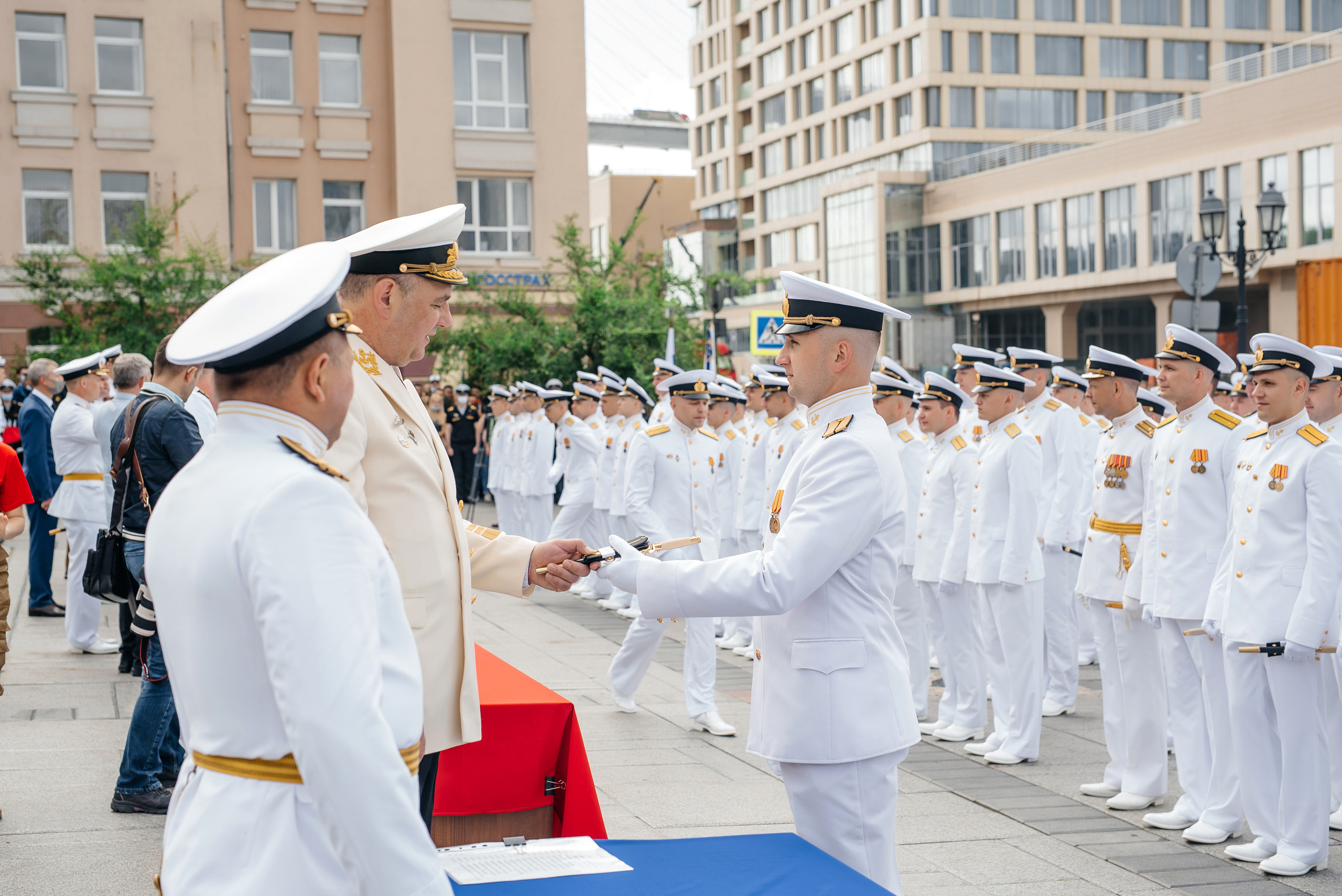 Выпускной ДВИМУ. Свадебный фотограф Елена Рякина