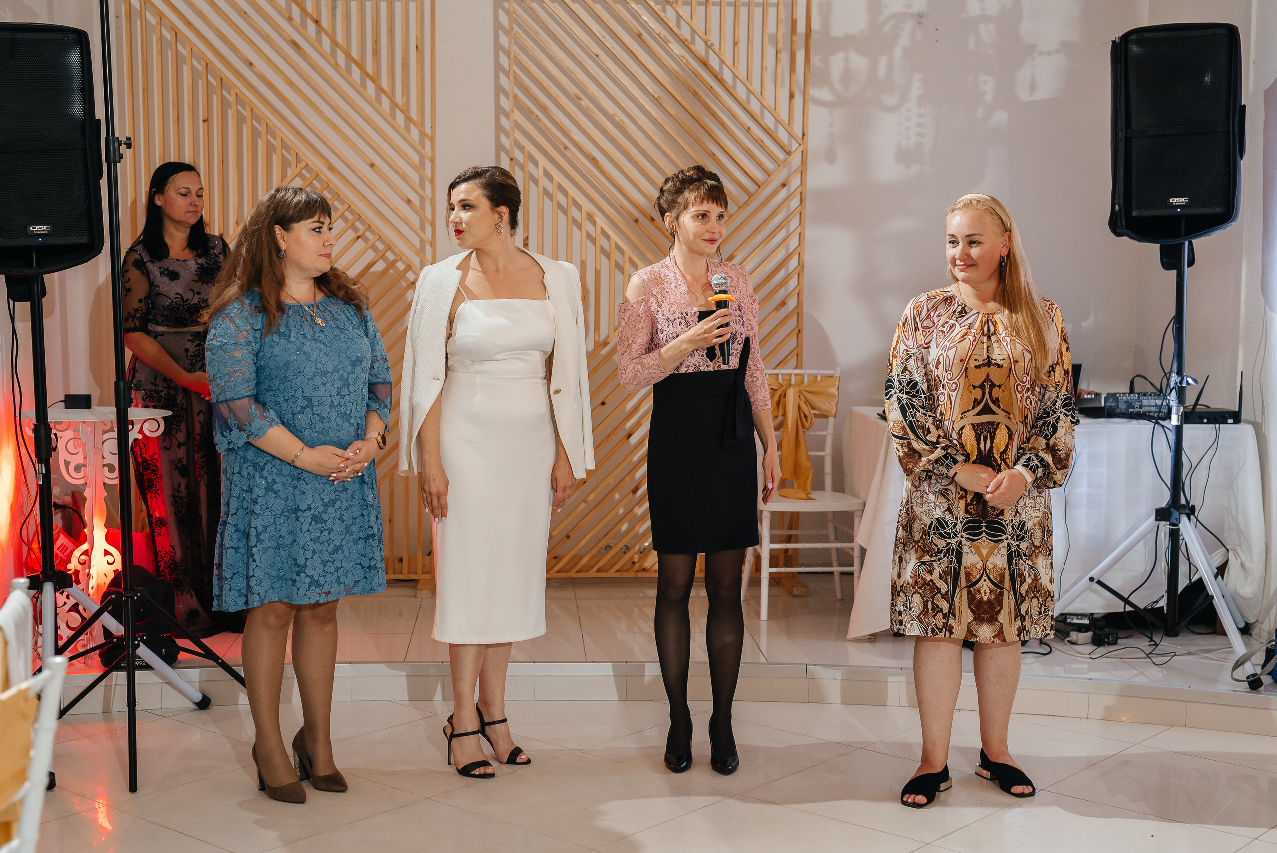 Выпускной Школа 82. Свадебный фотограф Елена Рякина