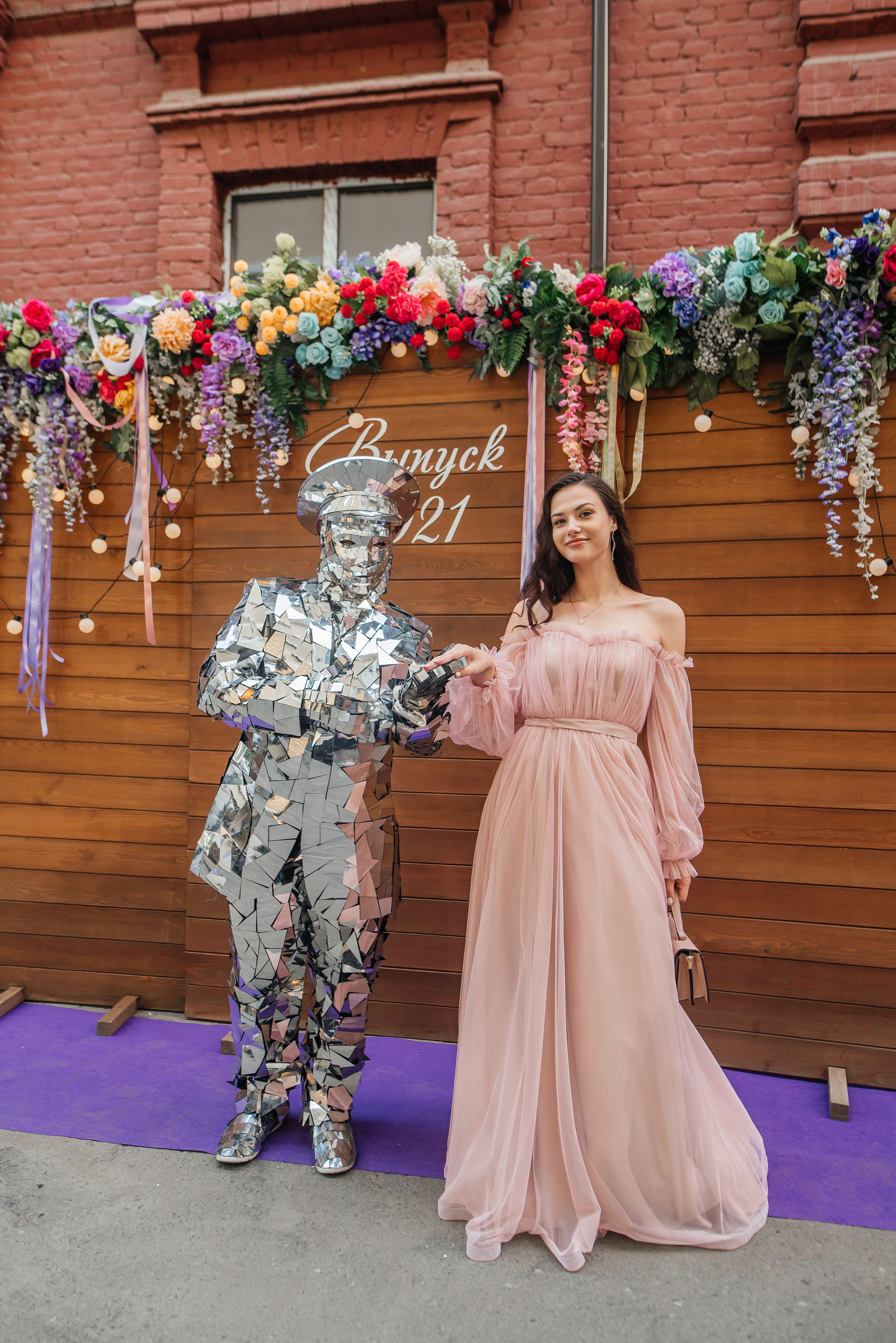 Выпускной Школа 82. Свадебный фотограф Елена Рякина