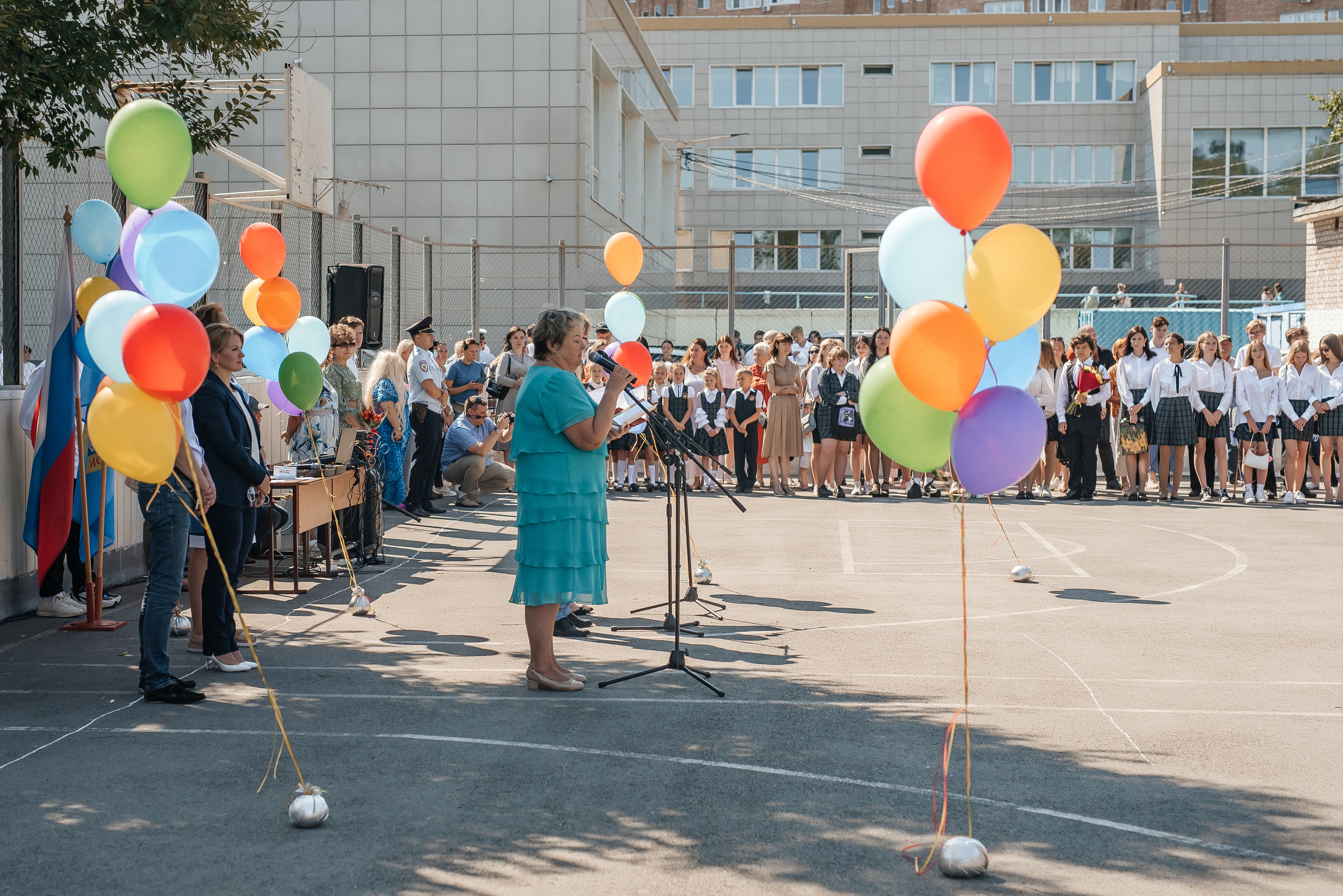 1 сентября Гимназия № 2. Свадебный фотограф Елена Рякина