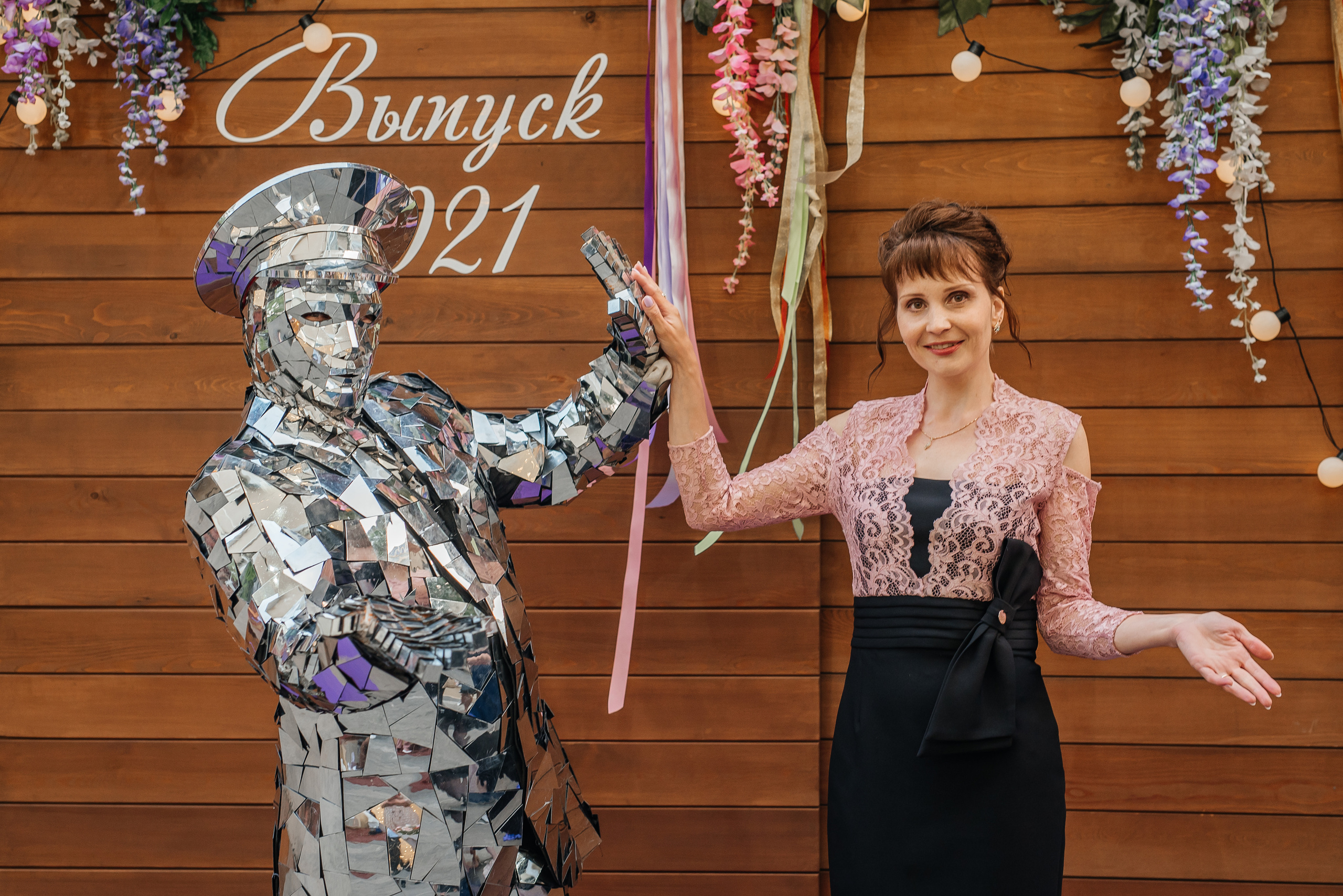 Выпускной Школа 82. Свадебный фотограф Елена Рякина