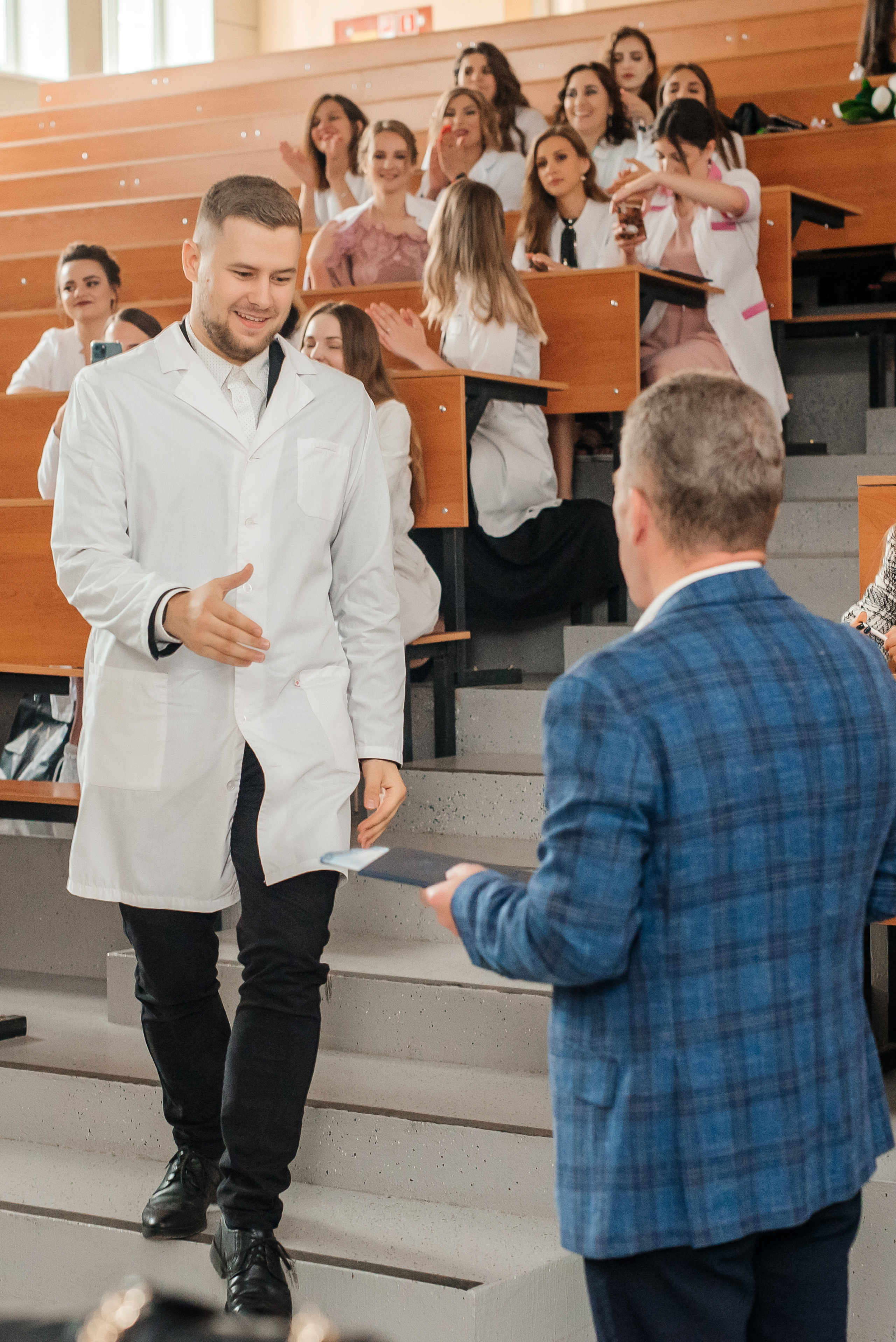 Выпускной в Медуниверситете. Свадебный фотограф Елена Рякина