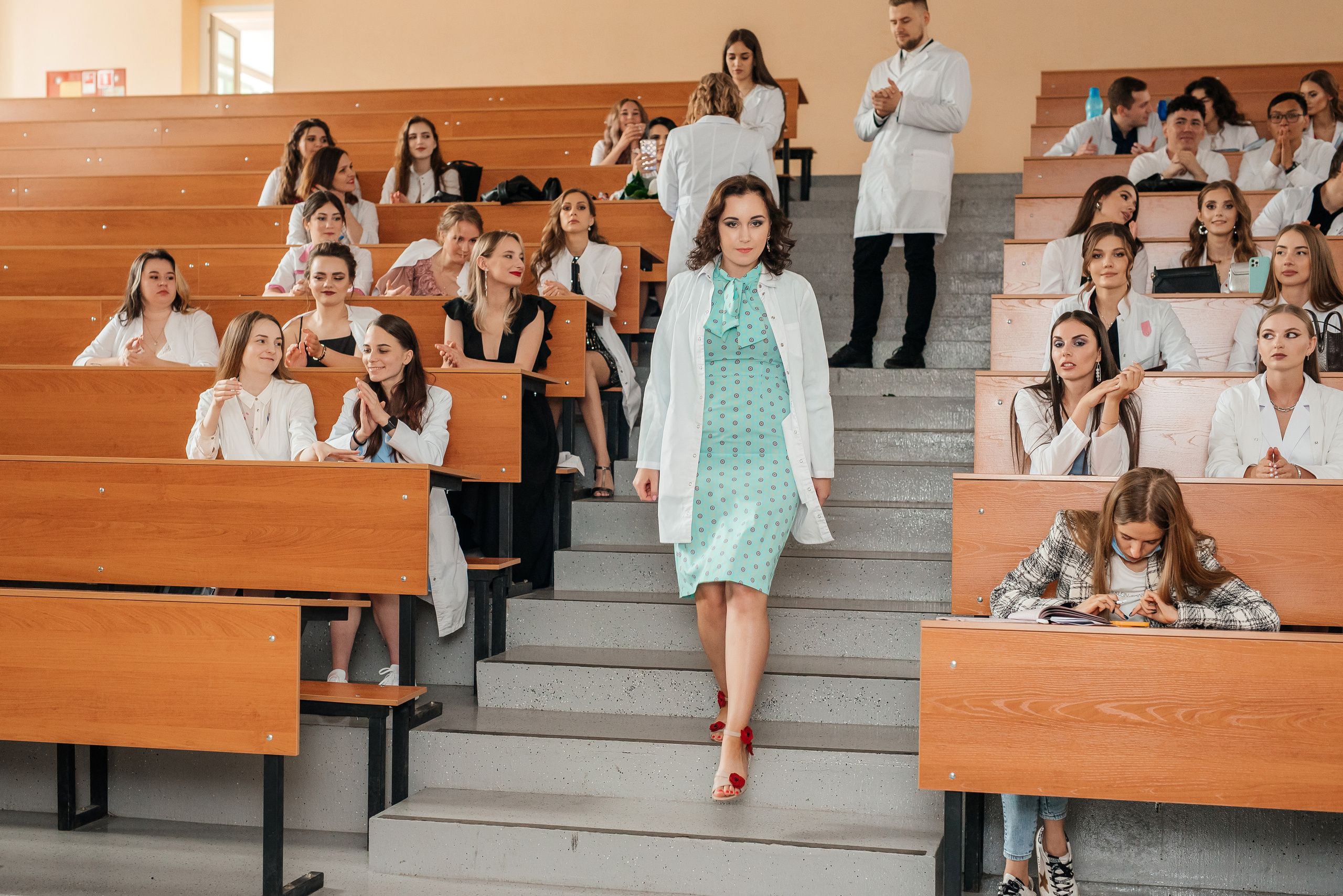 Выпускной в Медуниверситете. Свадебный фотограф Елена Рякина