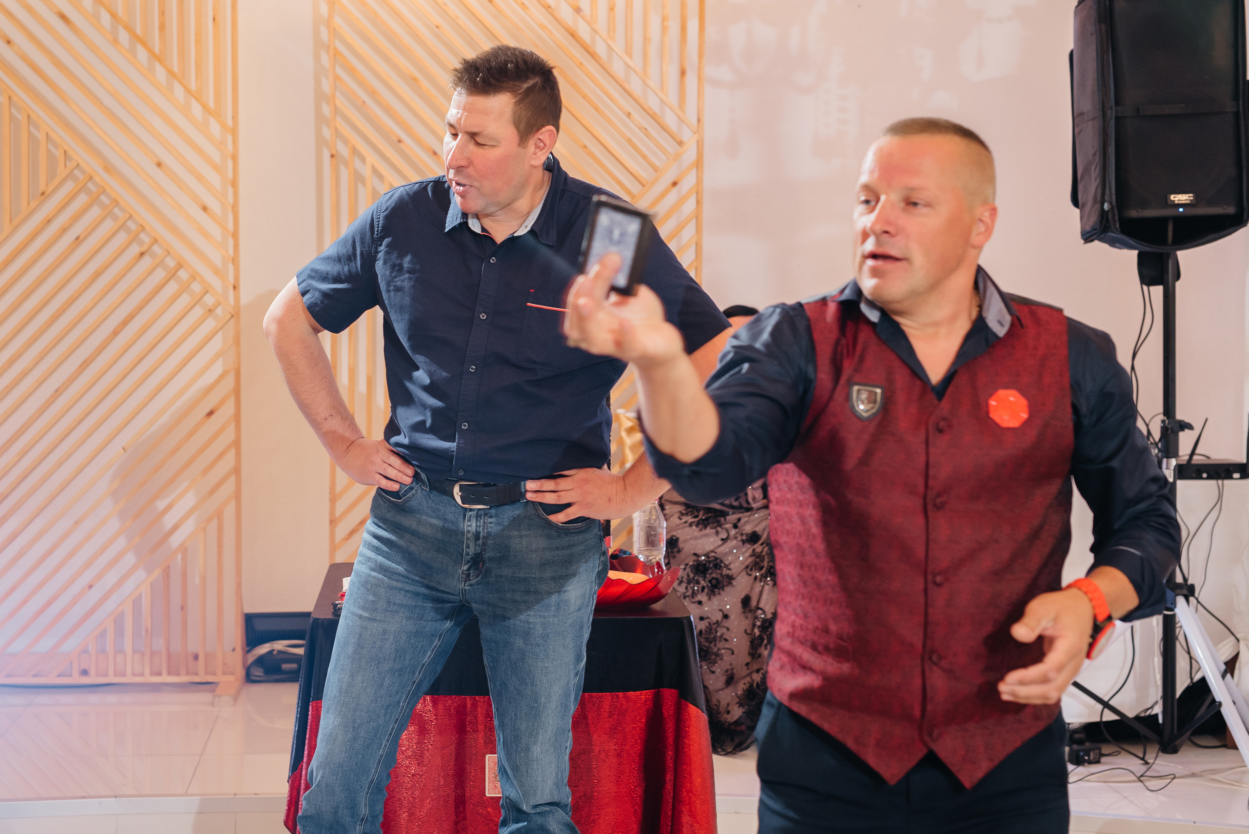 Выпускной Школа 82. Свадебный фотограф Елена Рякина