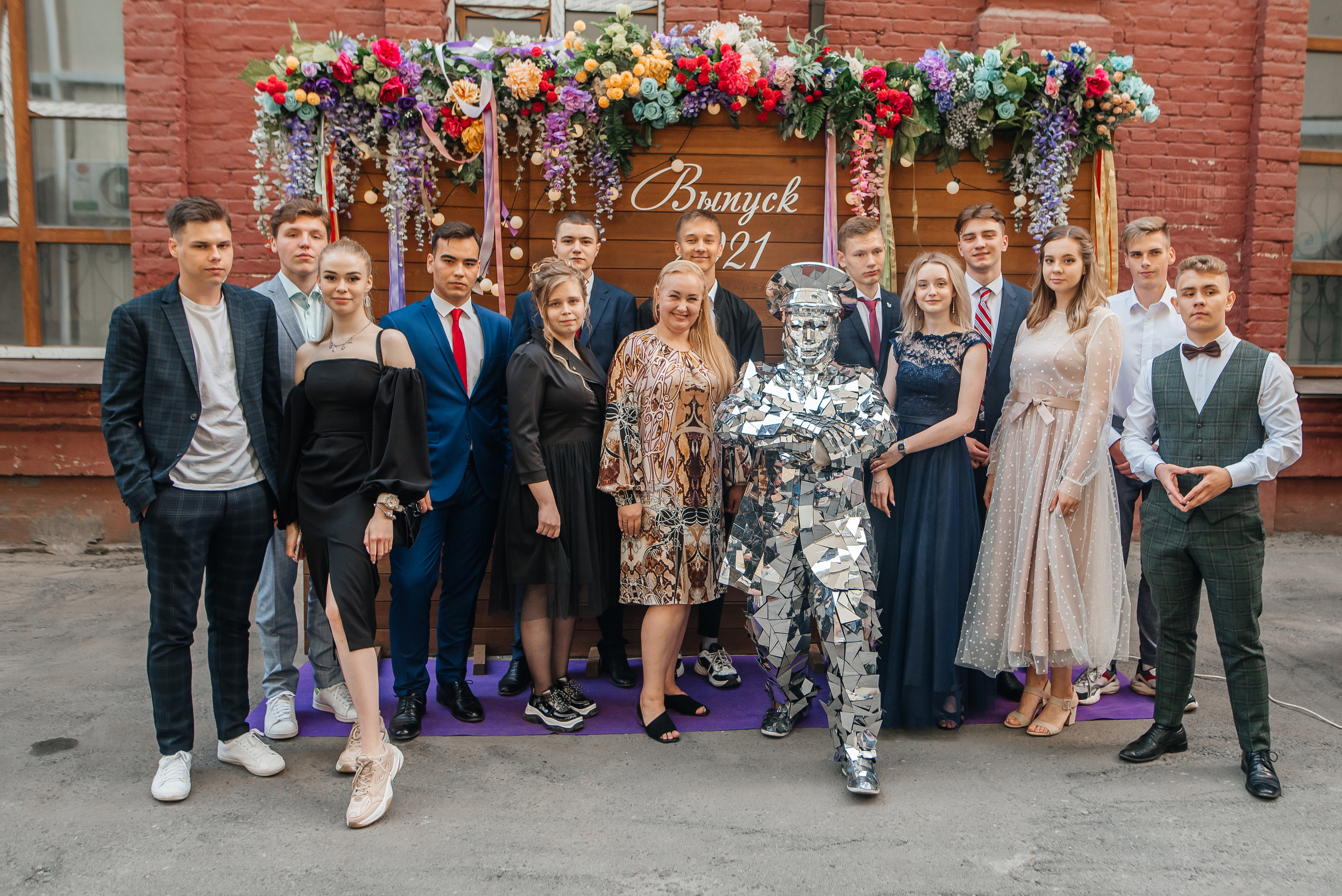 Выпускной Школа 82. Свадебный фотограф Елена Рякина