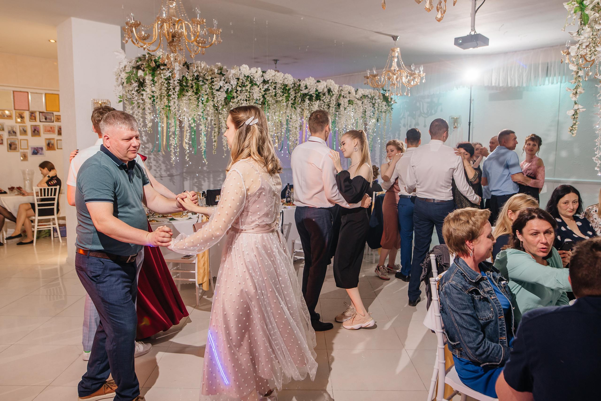 Выпускной Школа 82. Свадебный фотограф Елена Рякина