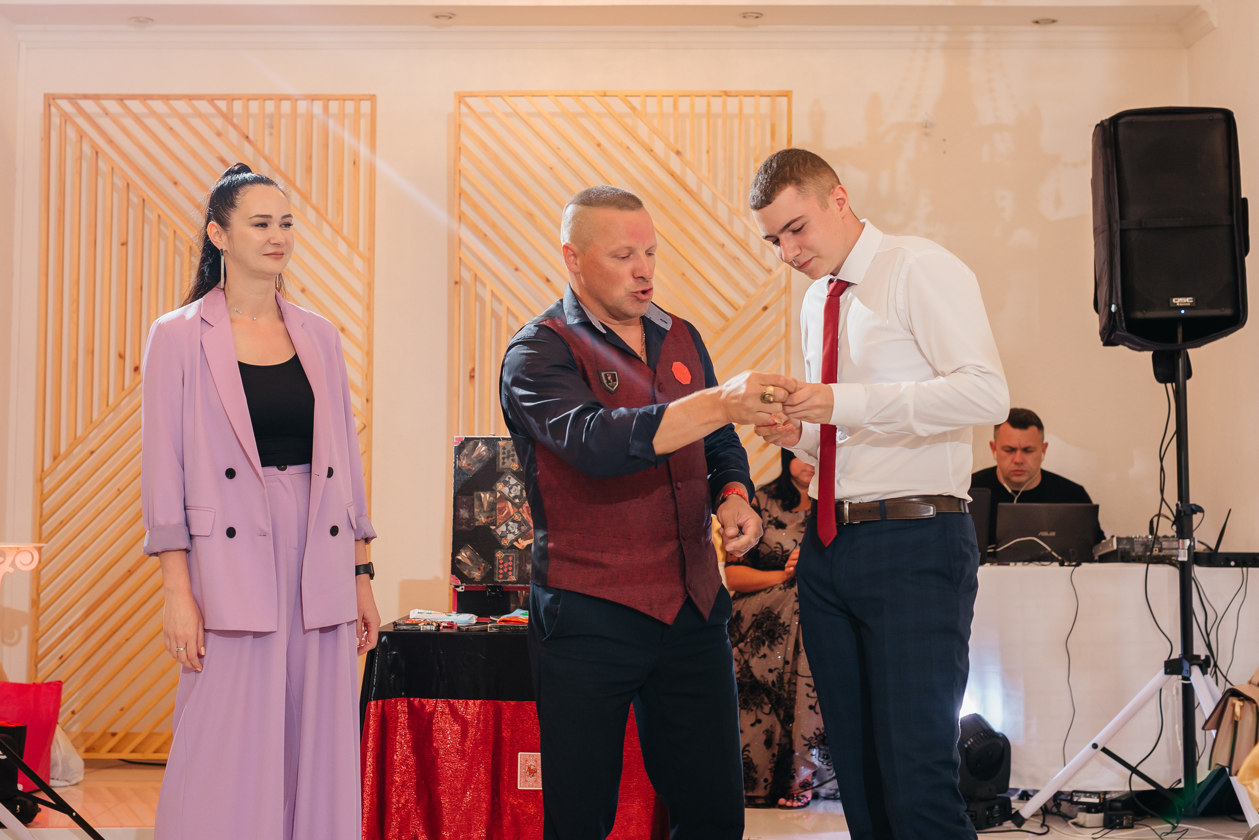 Выпускной Школа 82. Свадебный фотограф Елена Рякина