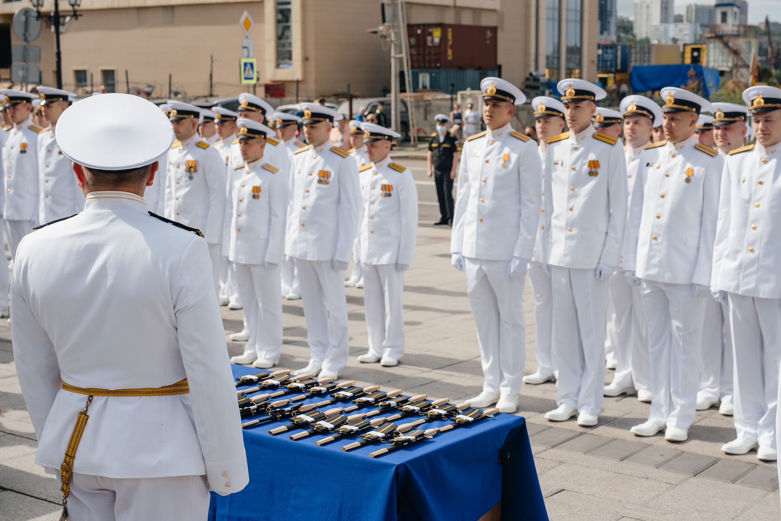 Выпускной ДВИМУ. Свадебный фотограф Елена Рякина