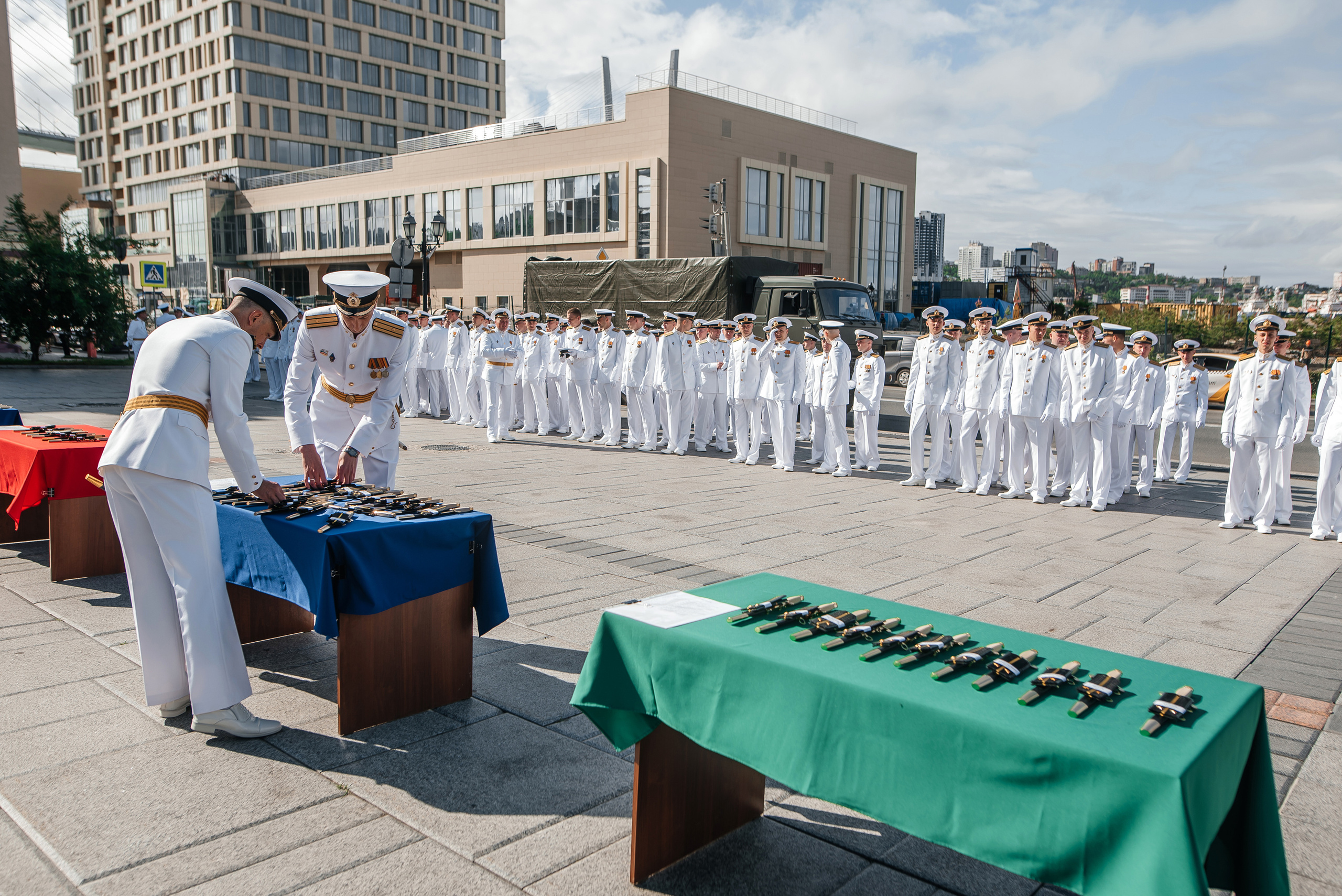 Выпускной ДВИМУ. Свадебный фотограф Елена Рякина