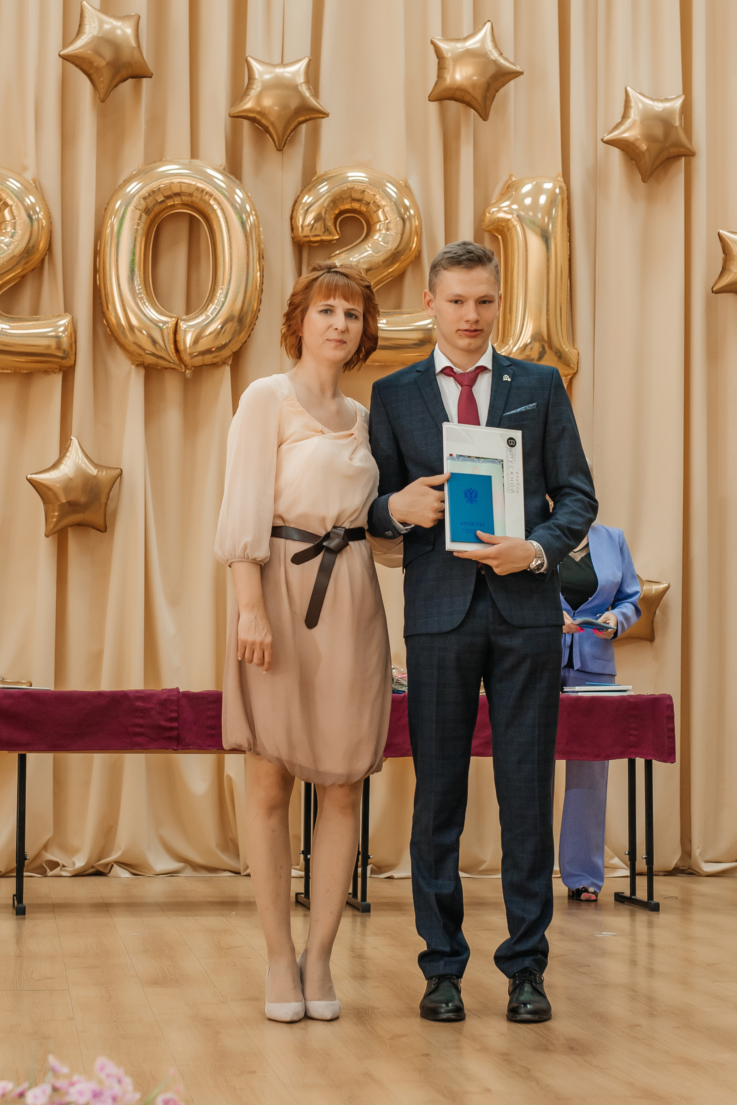 Выпускной Школа 82. Свадебный фотограф Елена Рякина