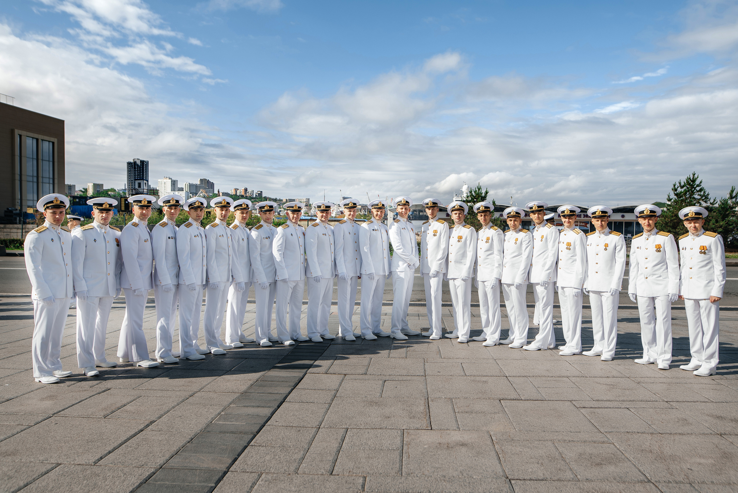 Выпускной ДВИМУ. Свадебный фотограф Елена Рякина