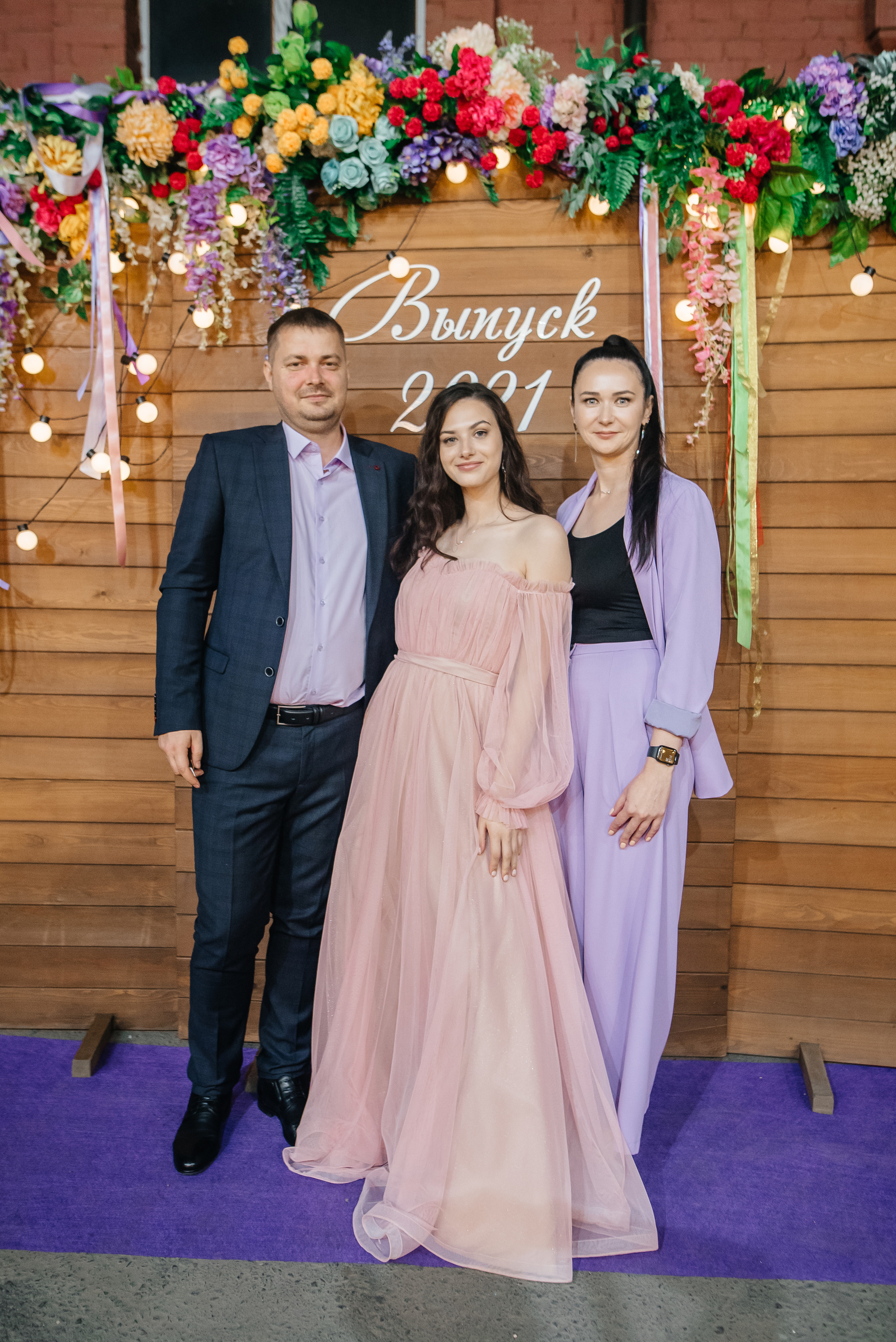 Выпускной Школа 82. Свадебный фотограф Елена Рякина