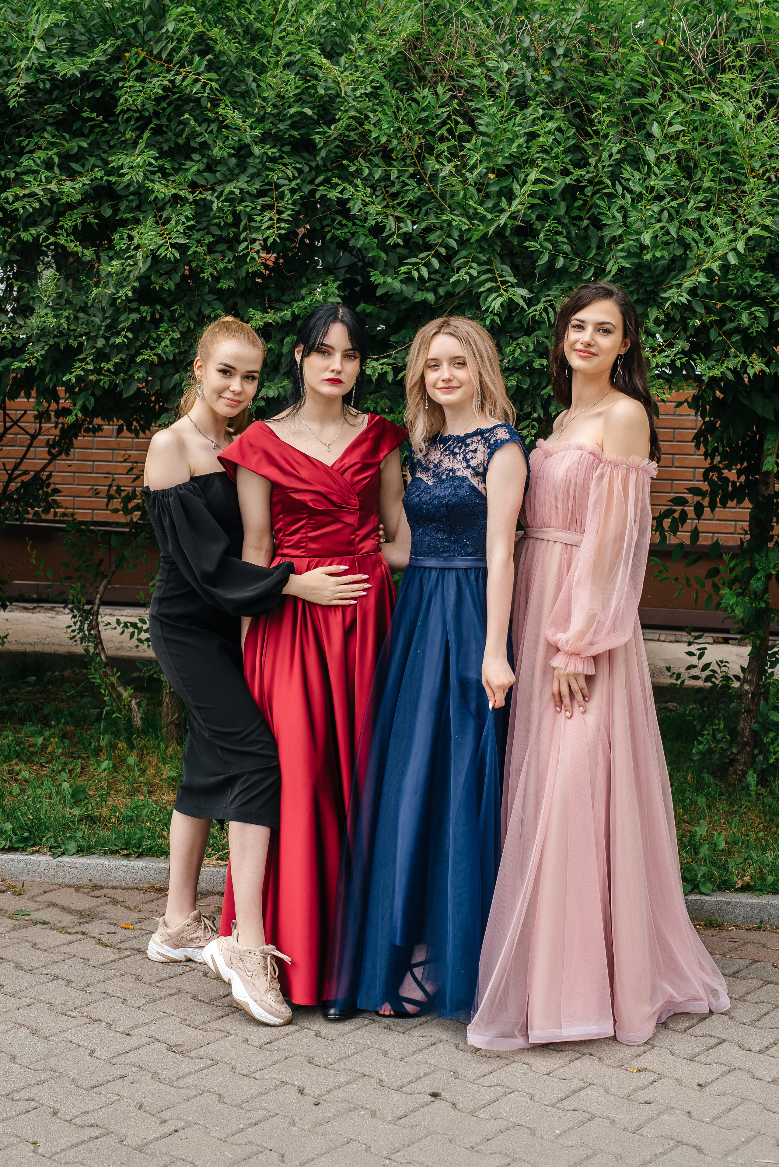 Выпускной Школа 82. Свадебный фотограф Елена Рякина