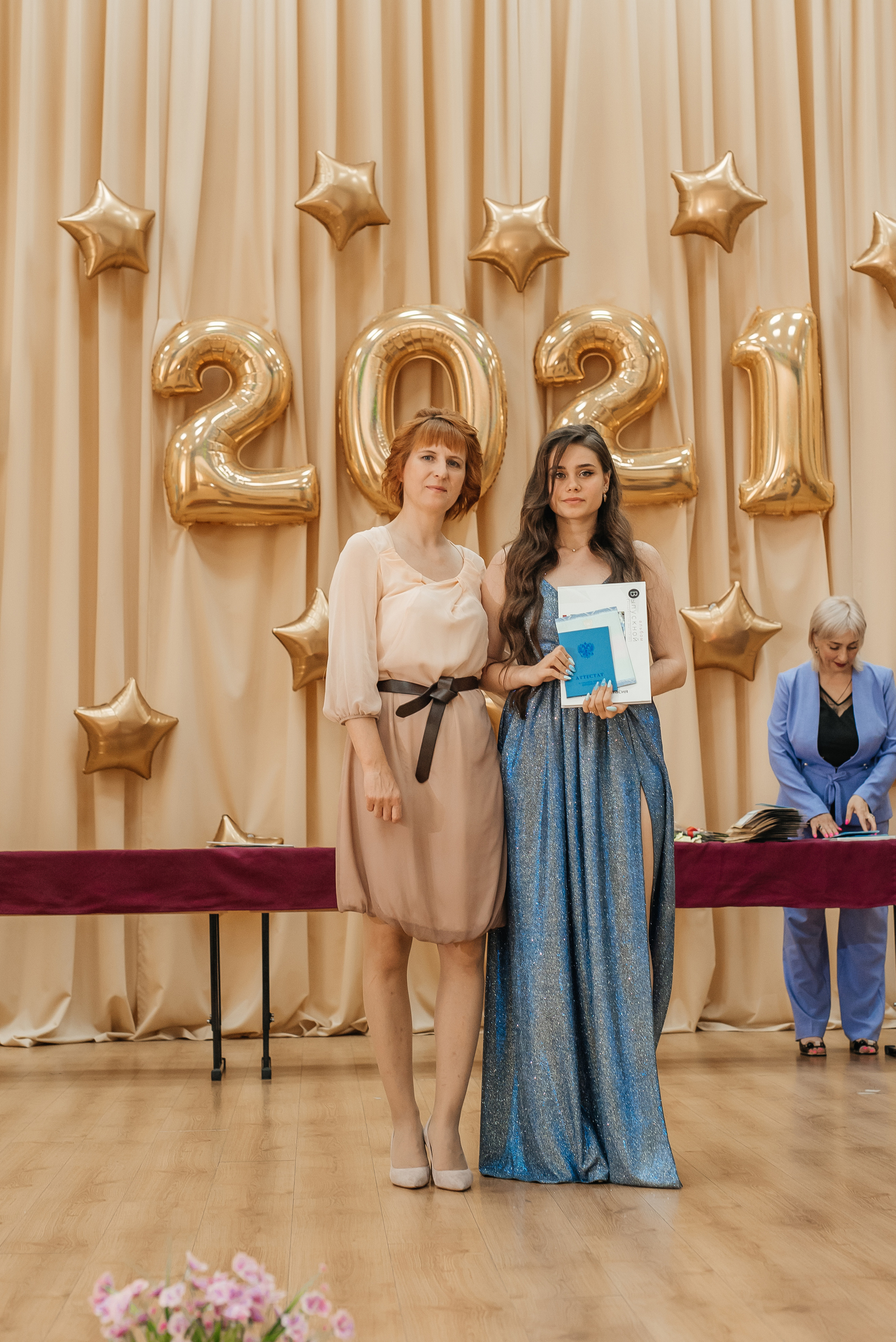 Выпускной Школа 82. Свадебный фотограф Елена Рякина