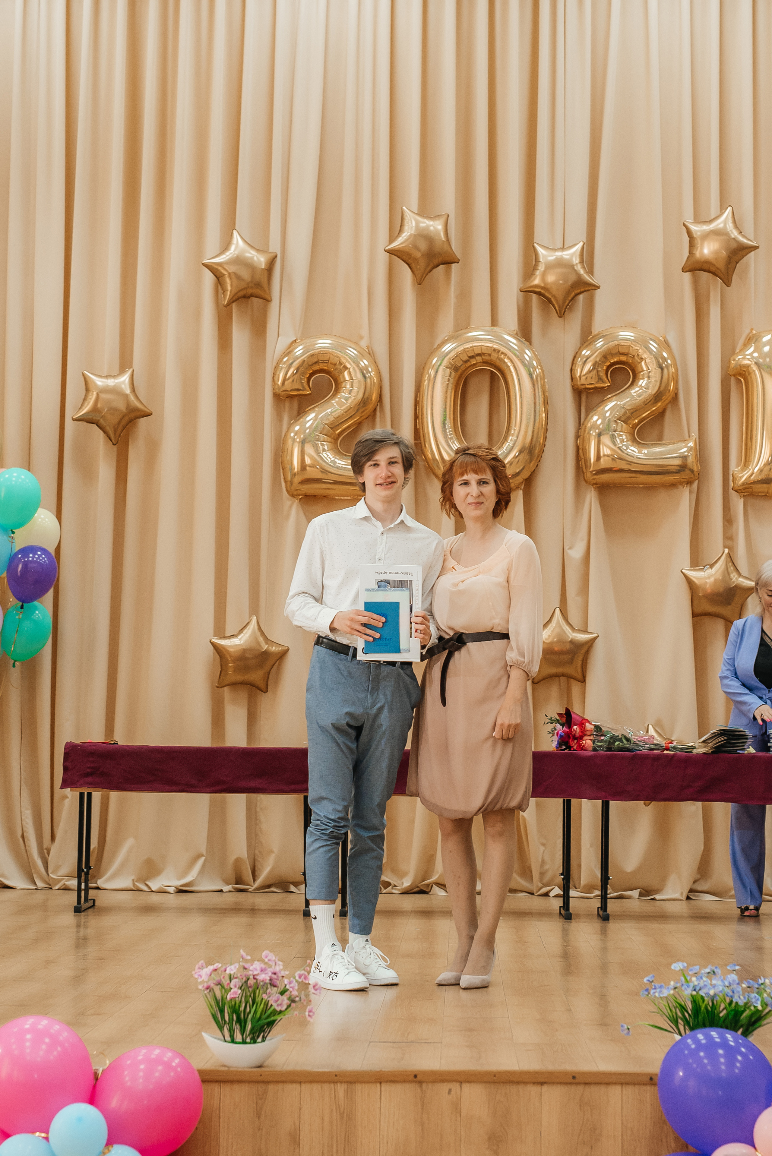 Выпускной Школа 82. Свадебный фотограф Елена Рякина