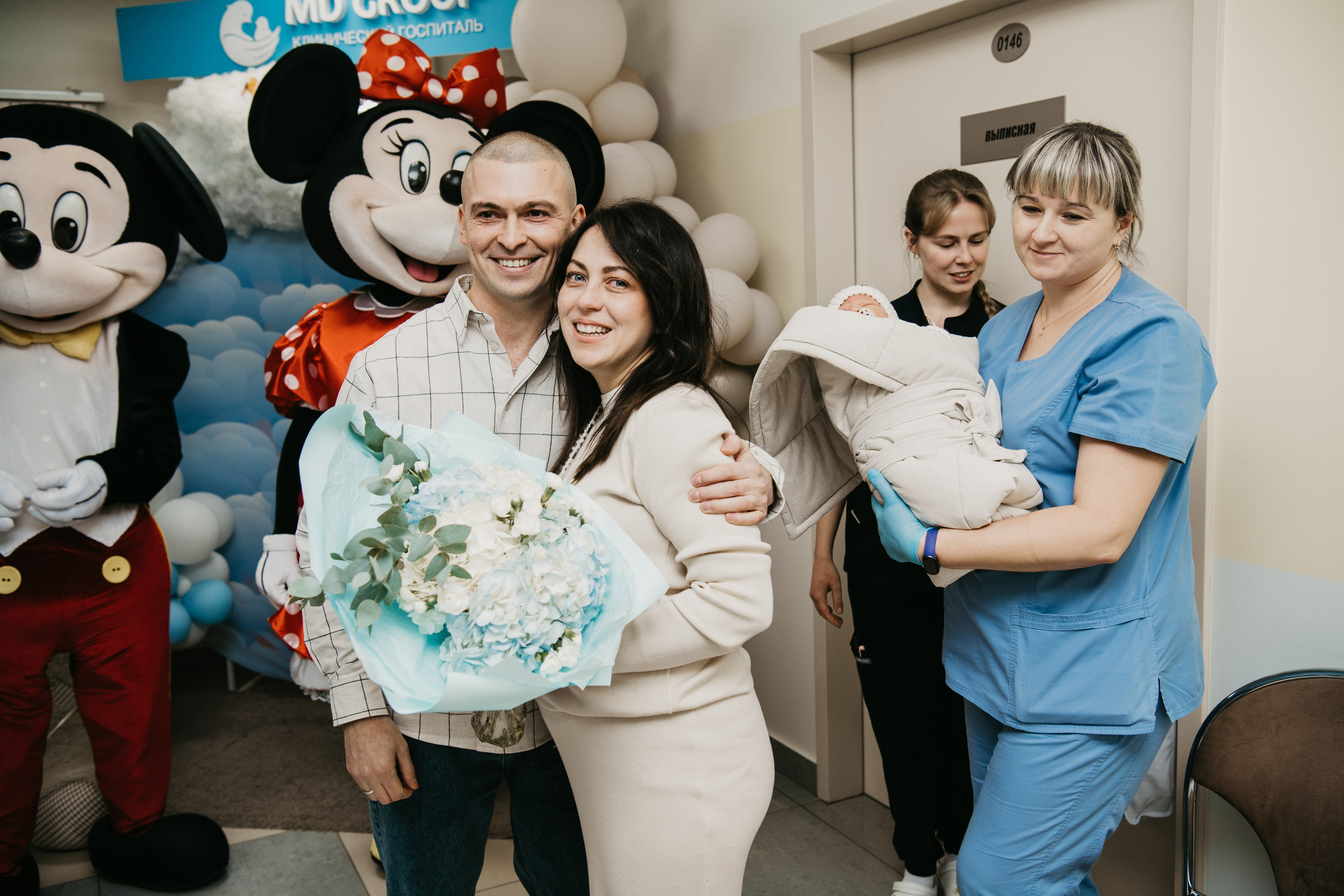 Выписка Назара. На Севастопольском. Фотограф на выписку из роддома в Москве и МО