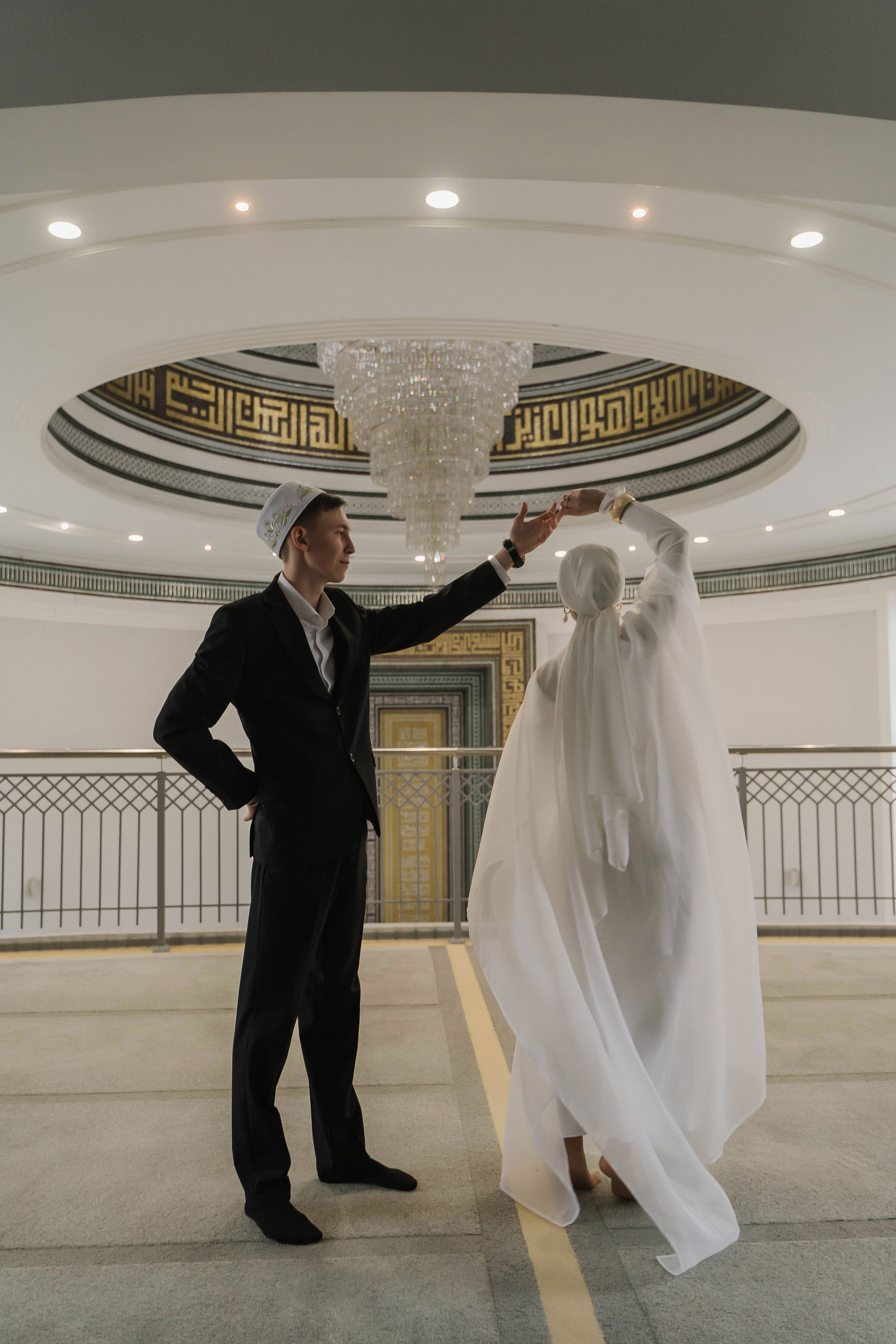 Фото на никах от Рустема Габдуллина: молодожены в мечети Ярдэм