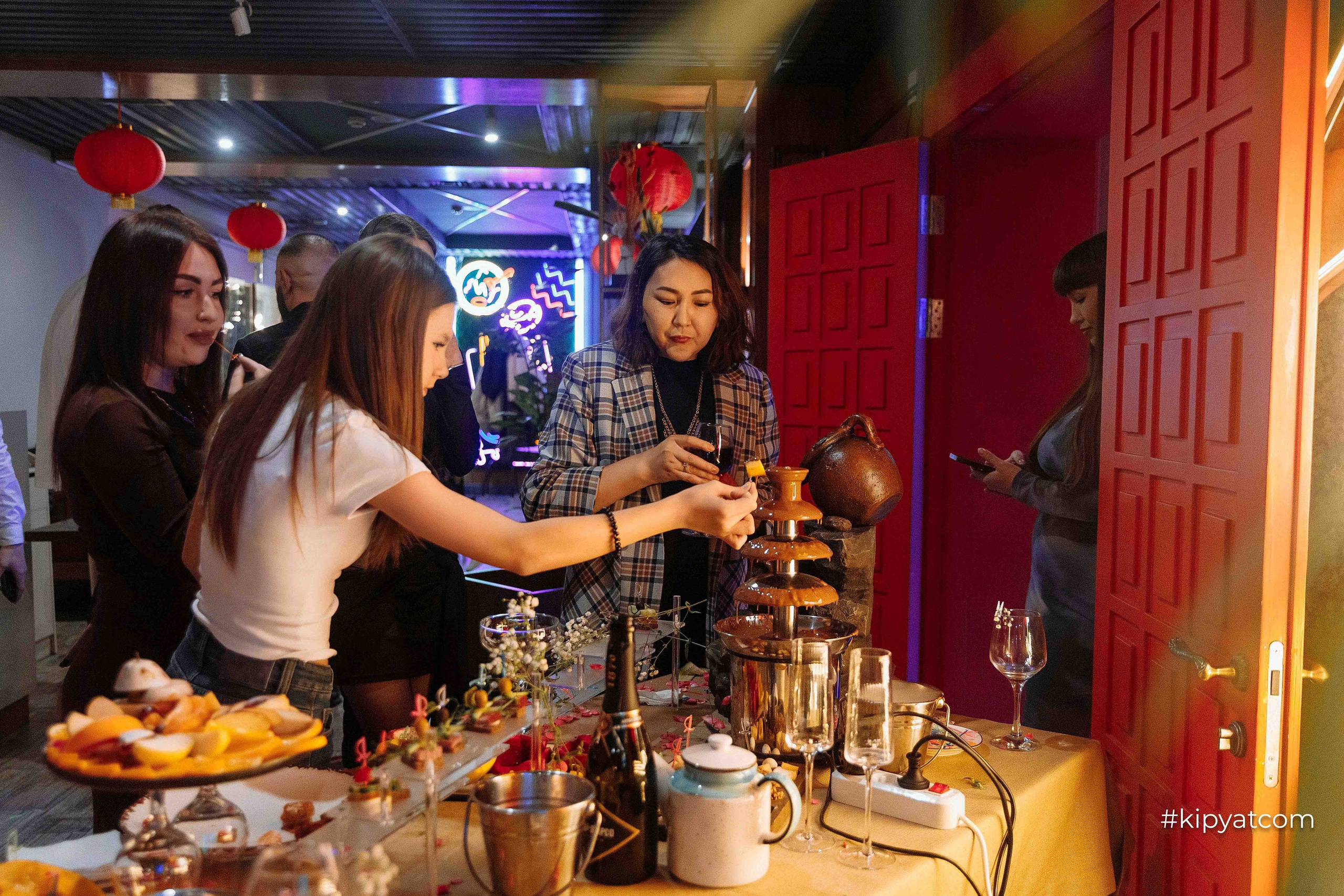 Генацвале By WOK