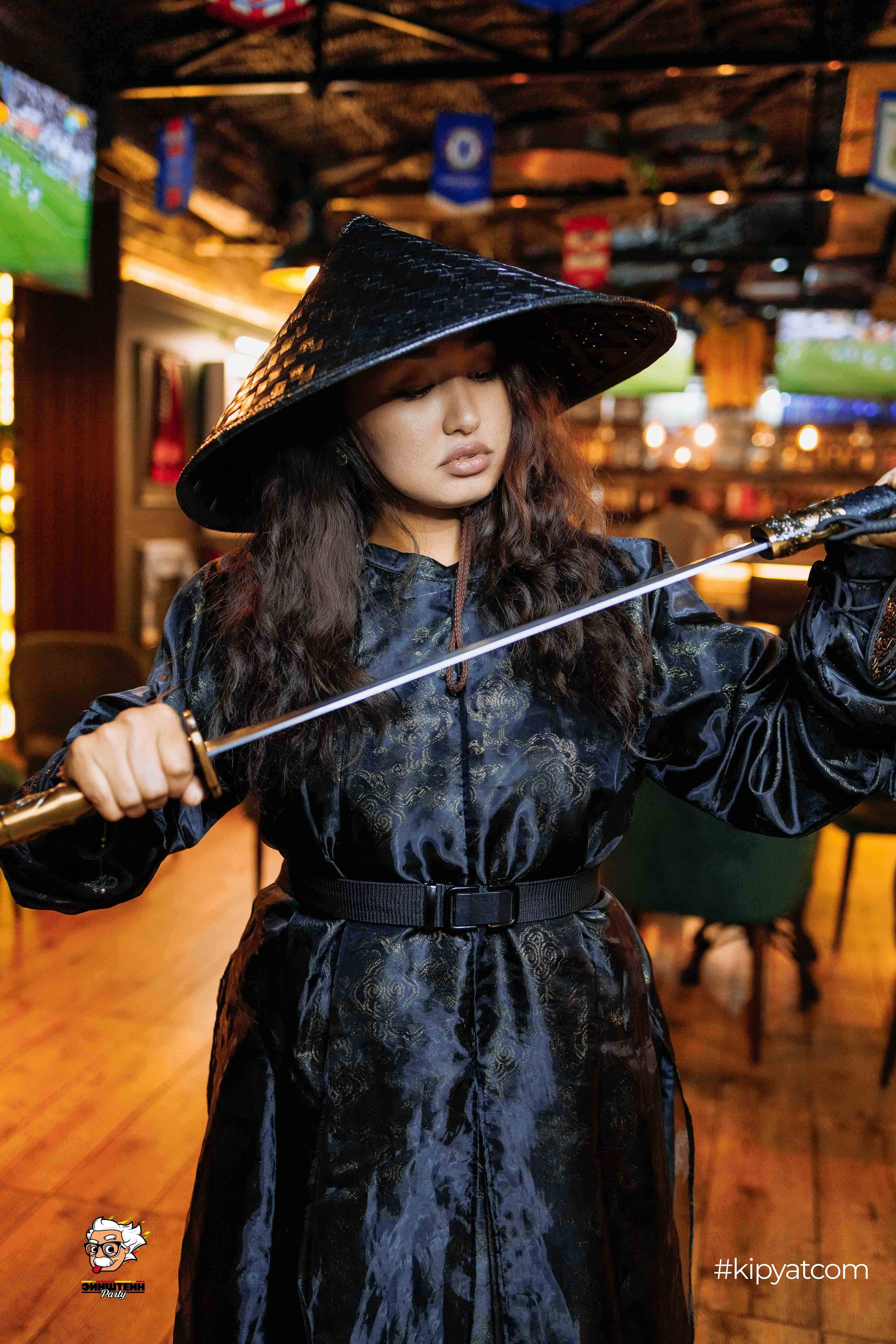 Эйнштейн Party