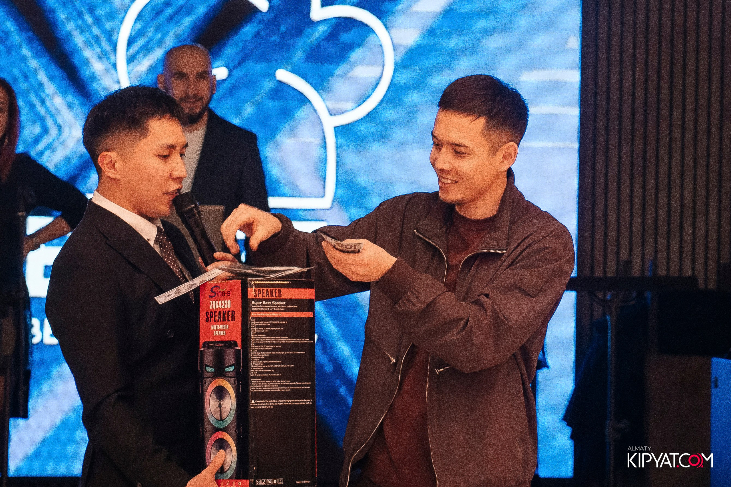 РЕСТОРАН ВЕСЕЛИДЗЕ НА ШЕВЧЕНКО. КИПЯТКОМ АЛМАТЫ! Фотосъемка мероприятий в Алматы