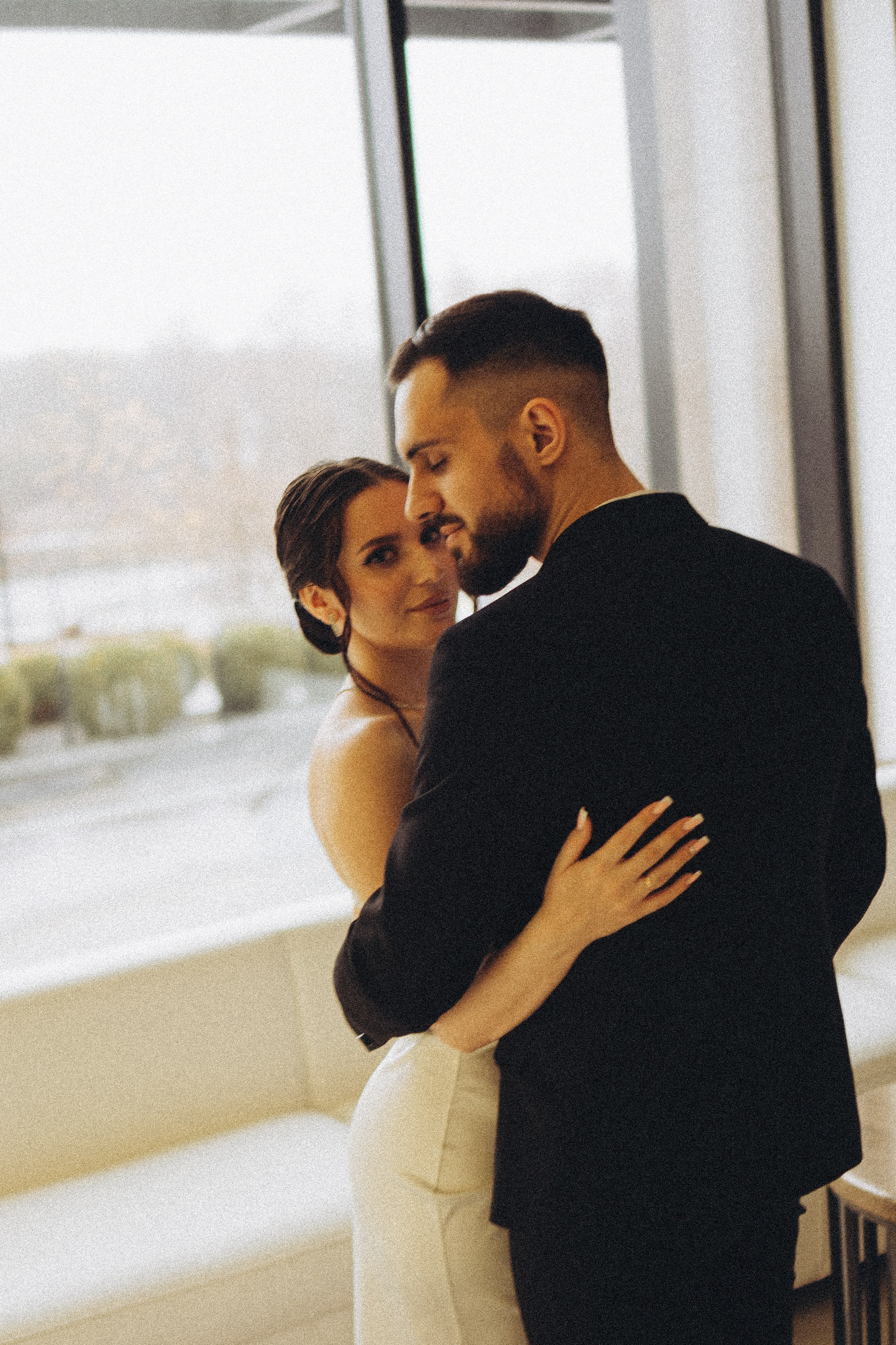 СВАДЕБНАЯ СЬЕМКА СБОРОВ ЖЕНИХА И НЕВЕСТЫ В ОТЕЛЕ И ТАКЖЕ ФОТОСЕССИИЯ В ОТЕЛЕЕ МЕГАПОЛИС БРЯНСК. Профессиональный фотограф, Санкт-Петербург — Виктория Богомолова