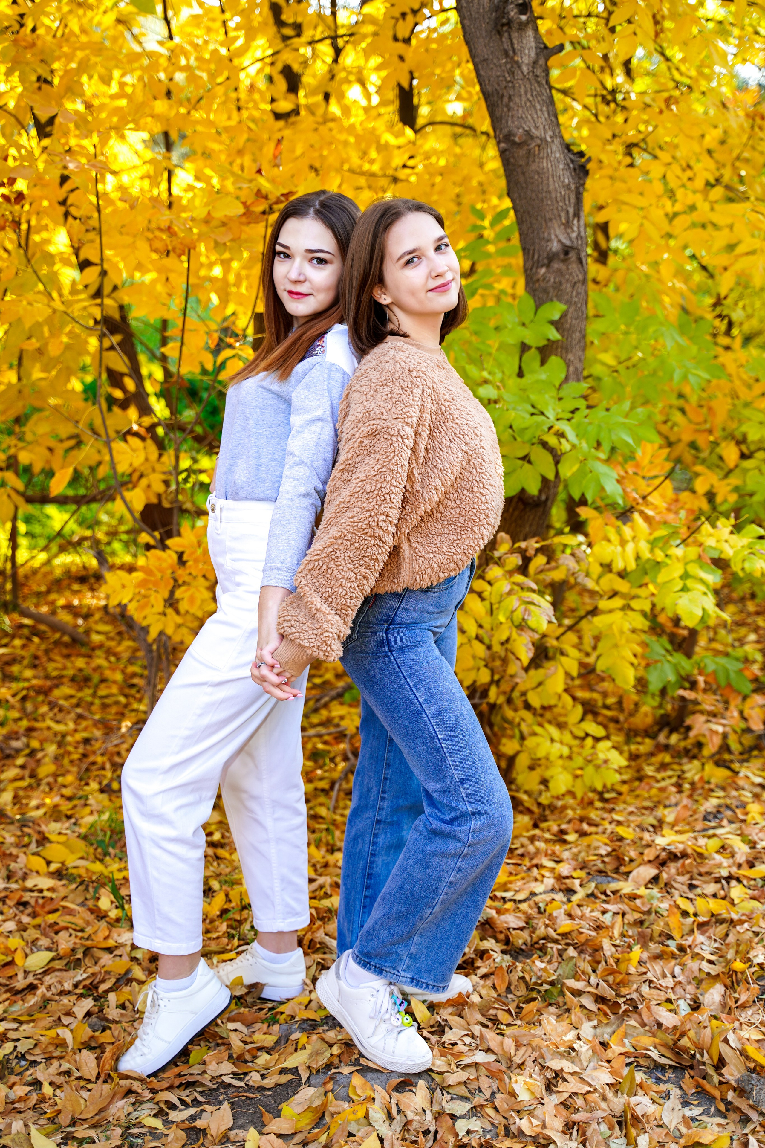 9 — 11 классы. Фотографы в г. Астрахань Сергей и Елена Бовтуновы