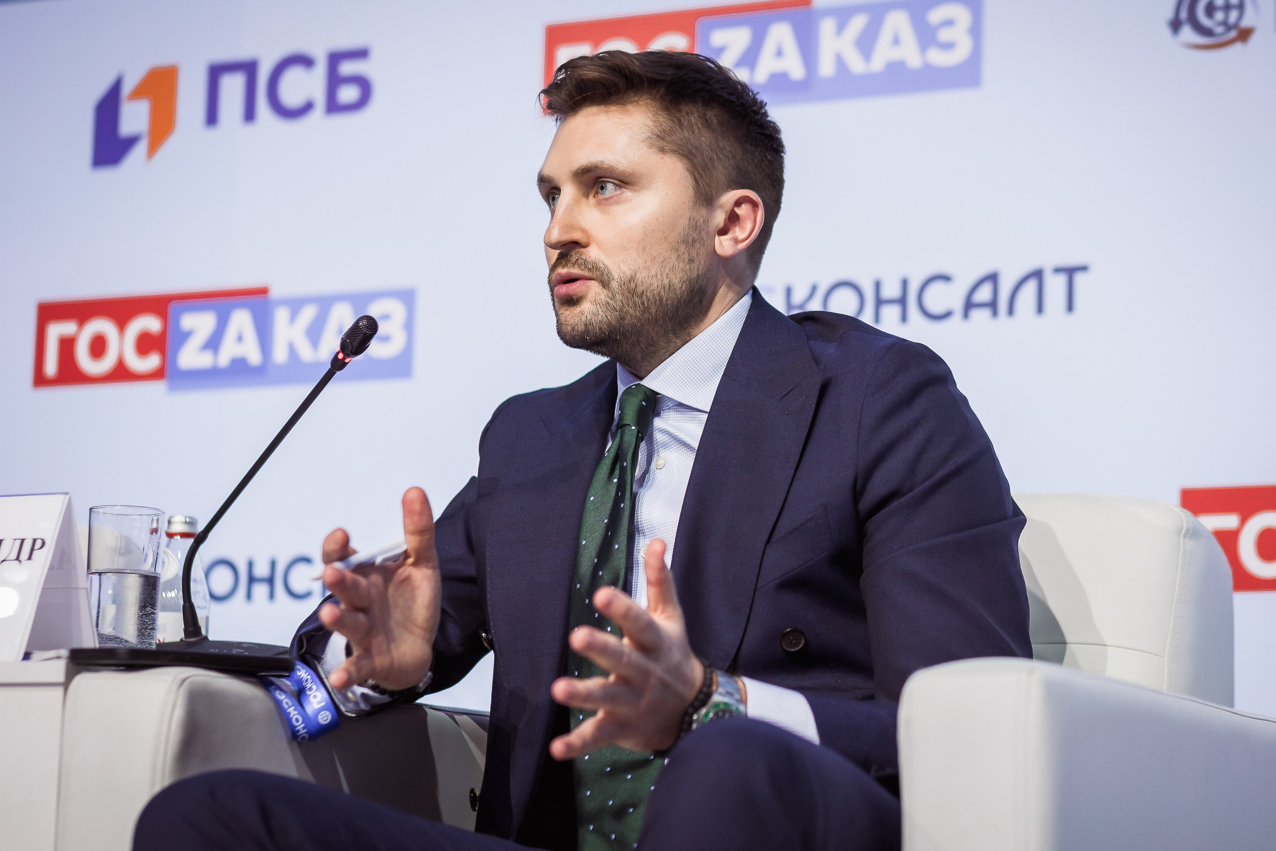 Выставки-форумы. Репортажный фотограф в Москве