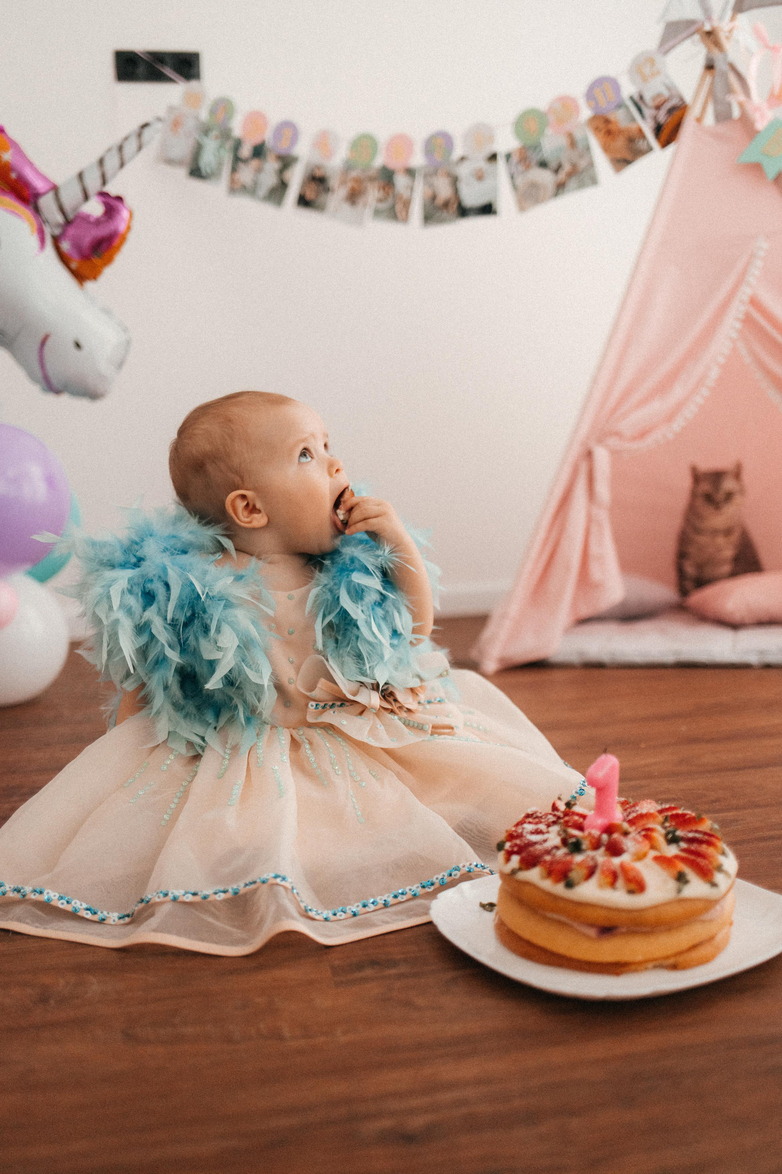 Аня, Максим и Мирослава. Главная