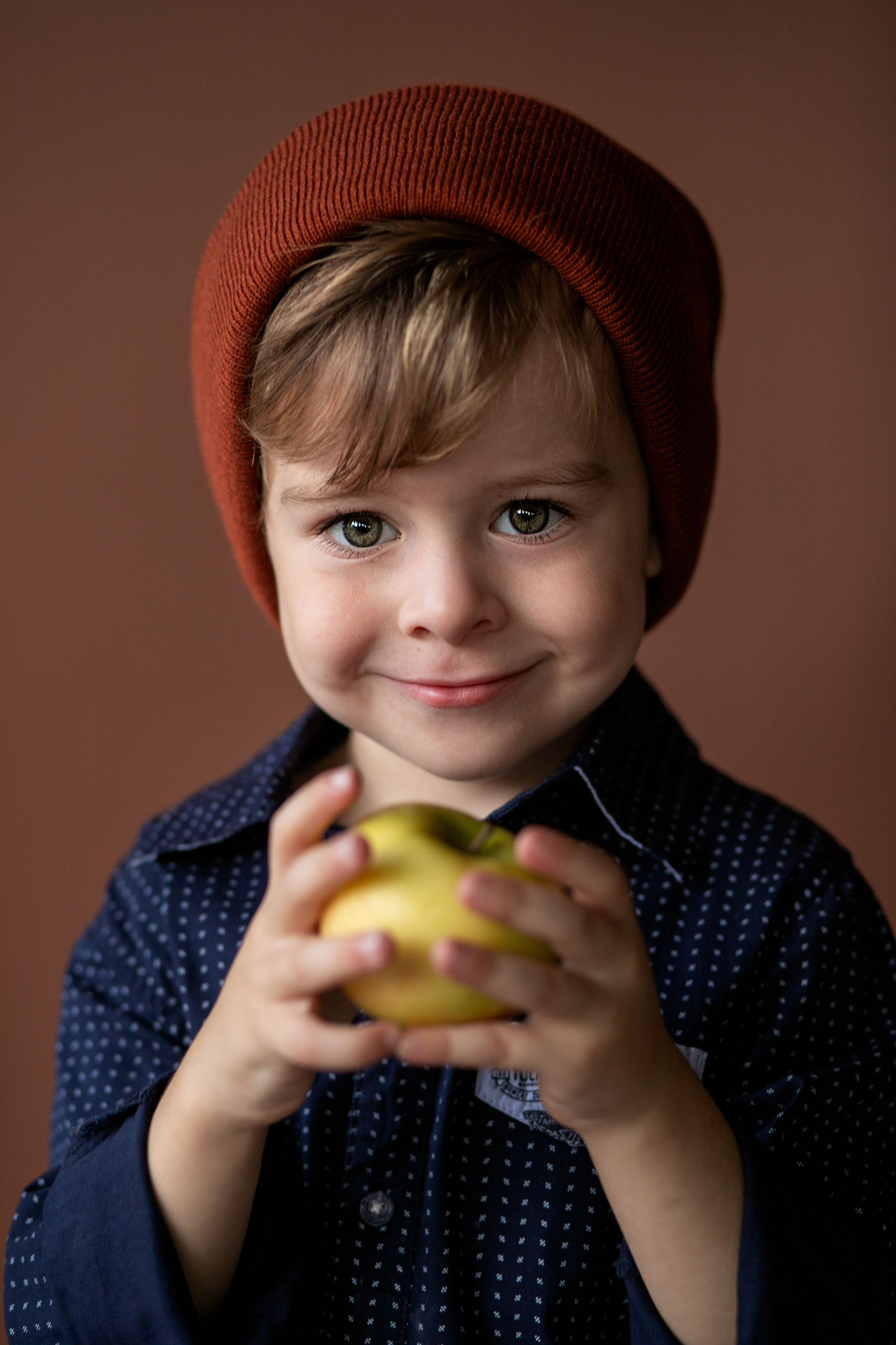 Портретный фотограф Ивона. Фотостудия во Всеволожске. Подходит для всех творческих проектов