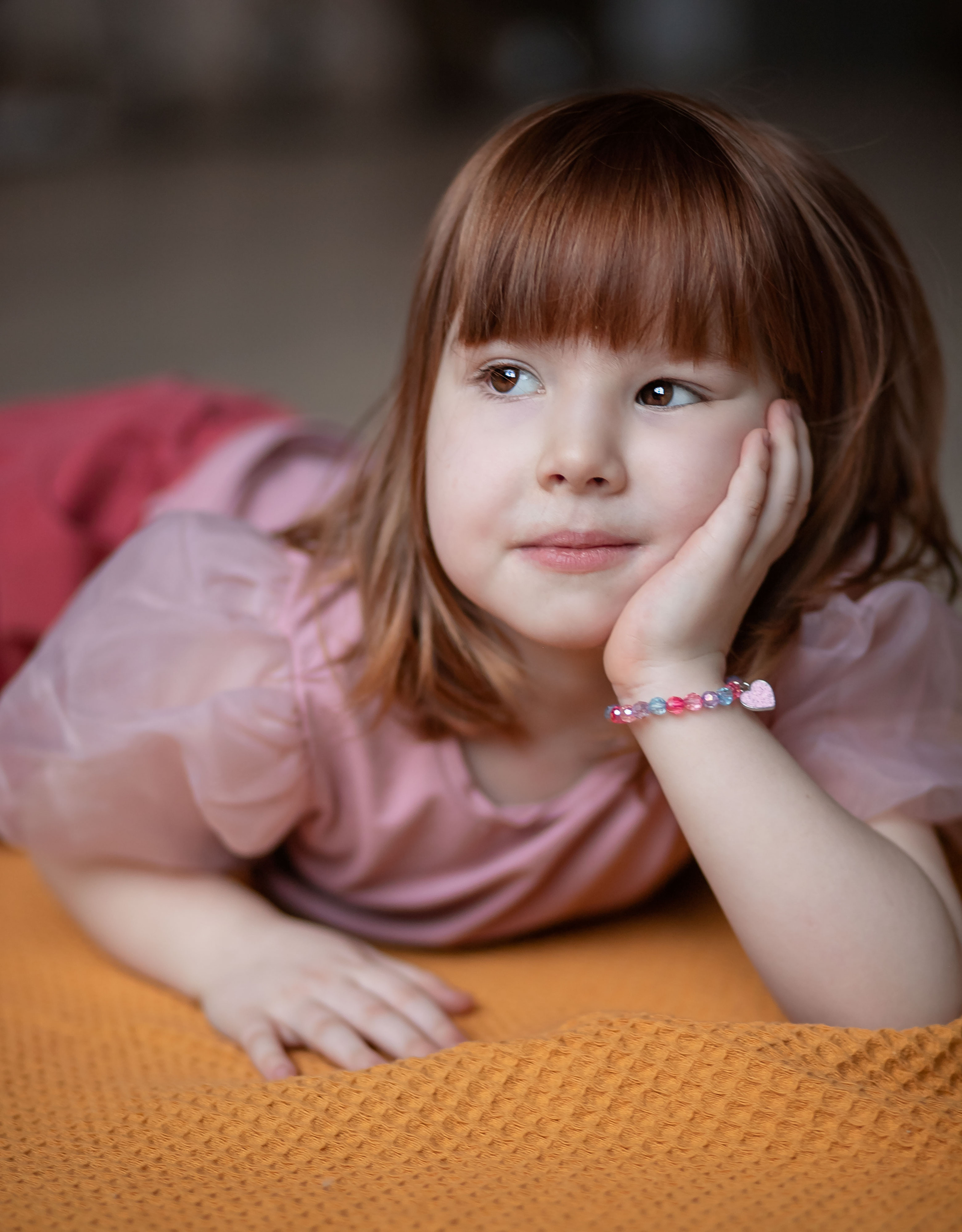 Портретный фотограф Ивона. Фотостудия во Всеволожске. Подходит для всех творческих проектов